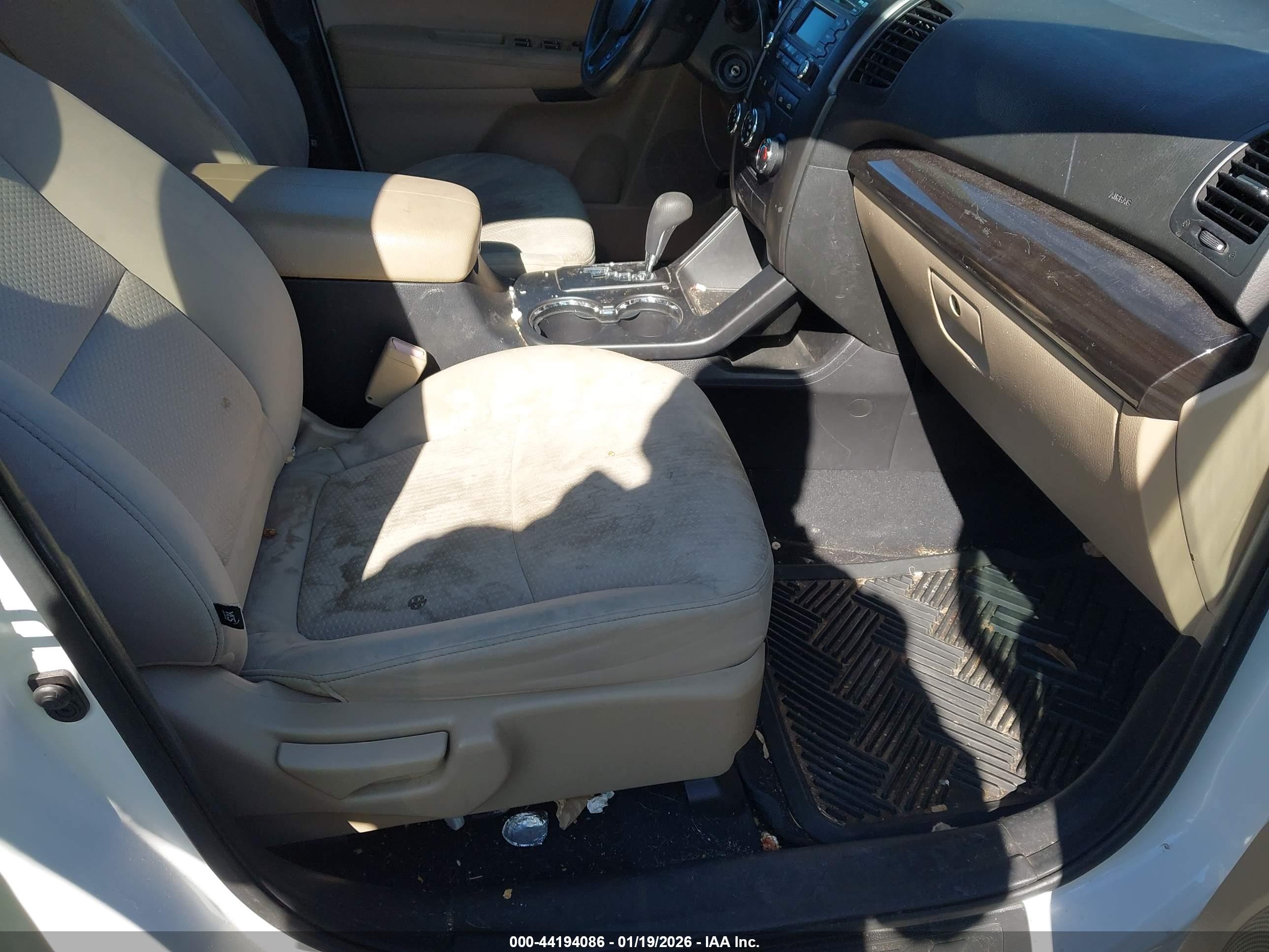 KIA SORENTO image 5