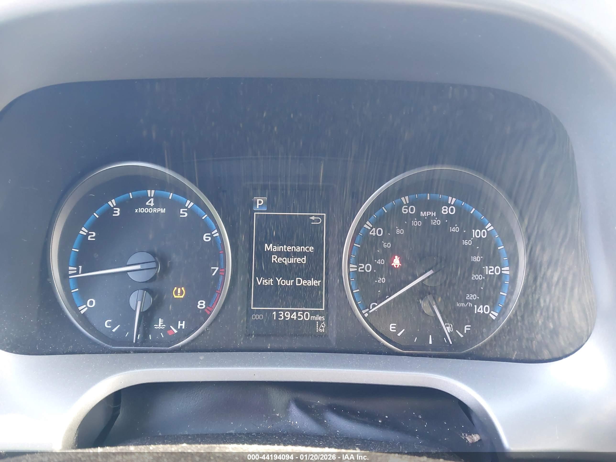 TOYOTA RAV4 image 7