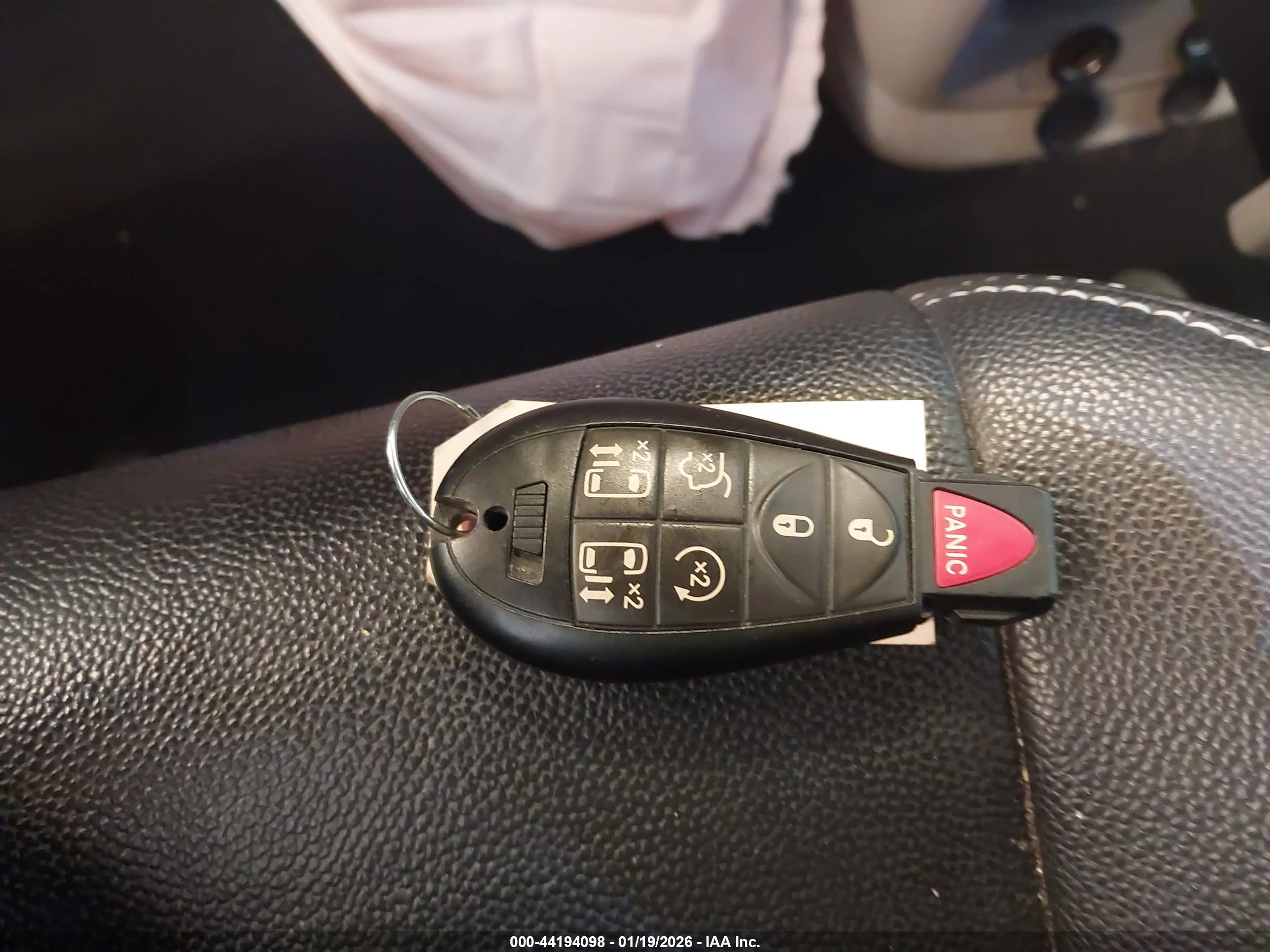 CHRYSLER TOWN image 11