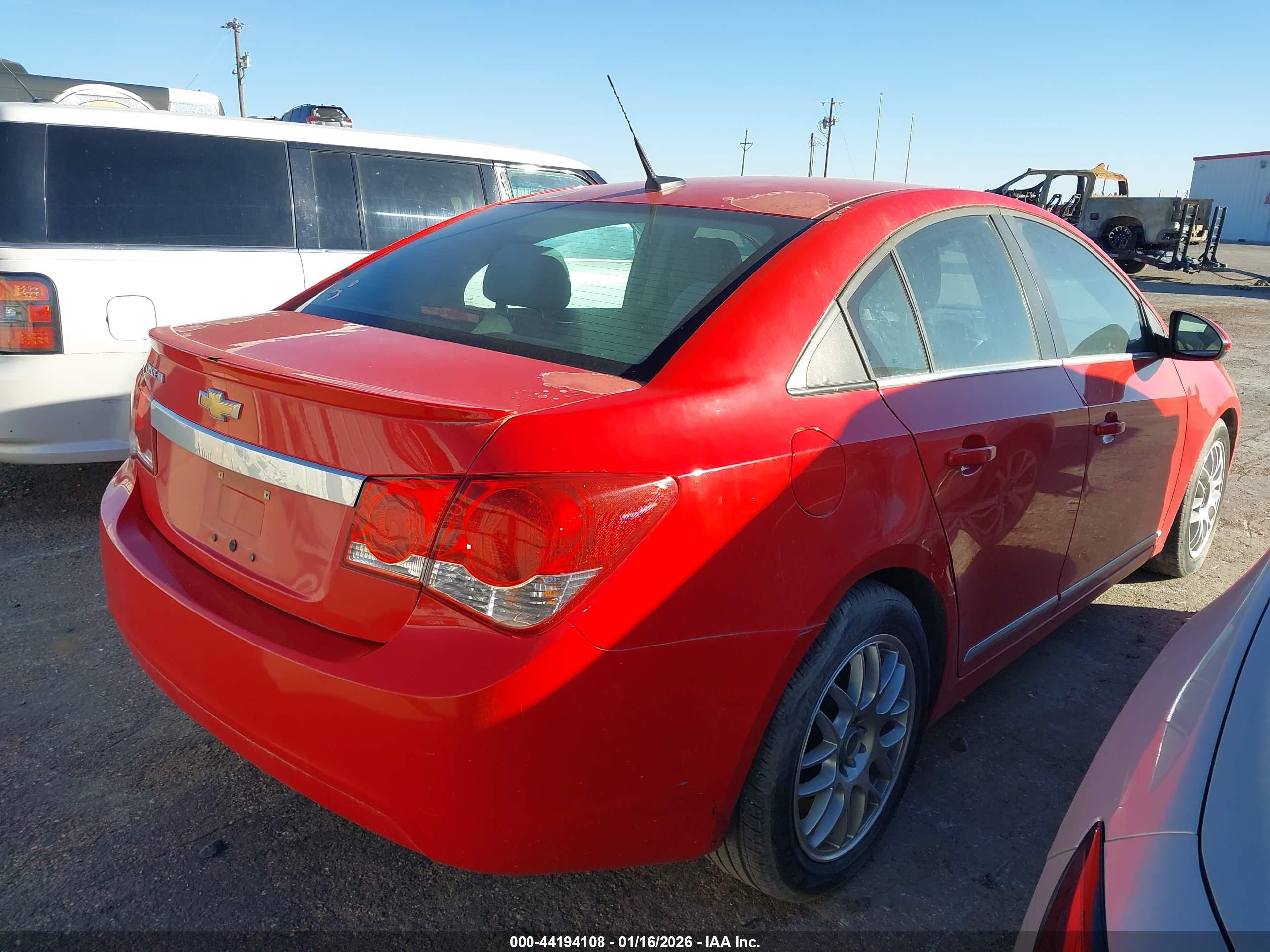CHEVROLET CRUZE image 4