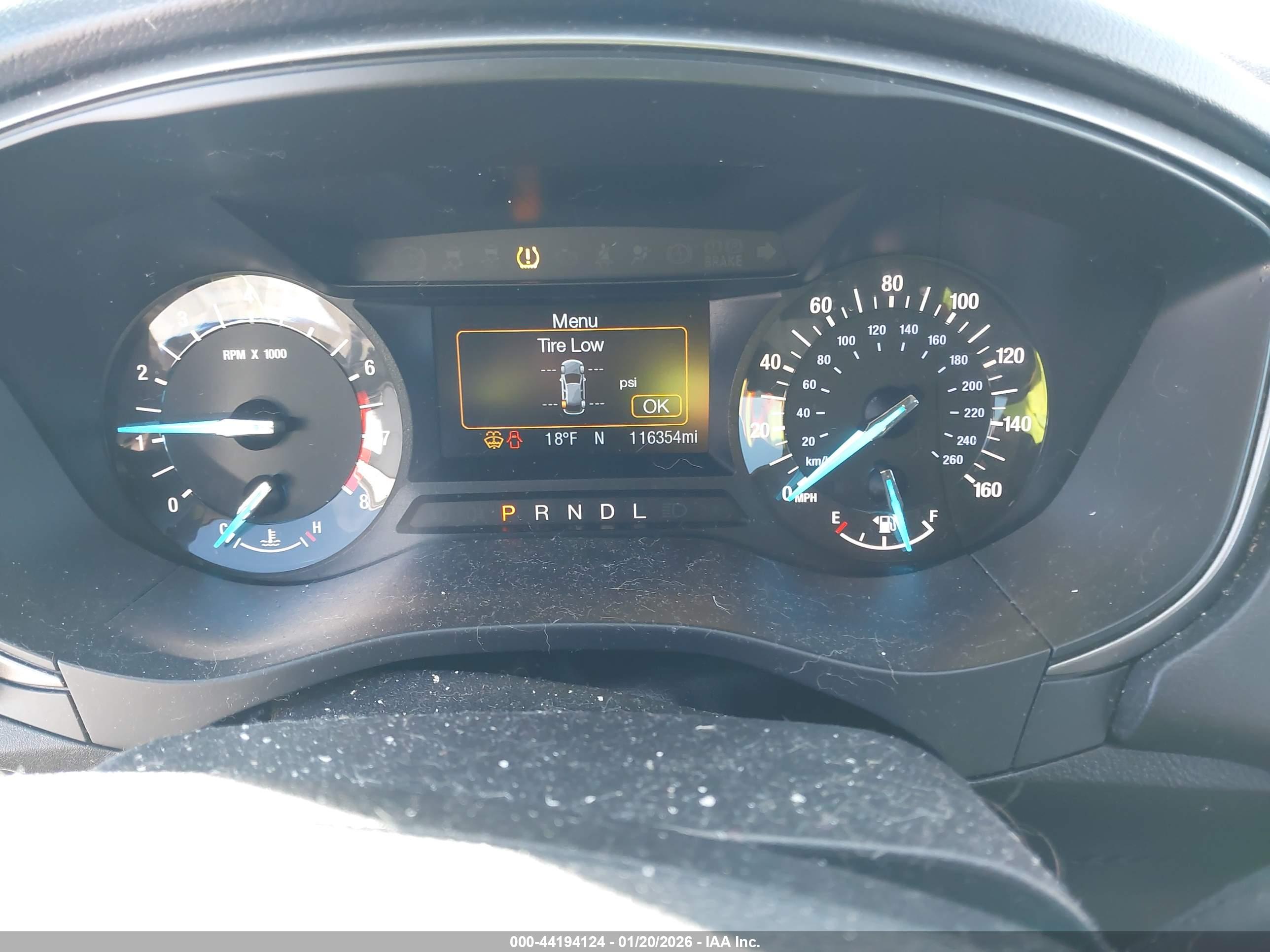 FORD FUSION image 7