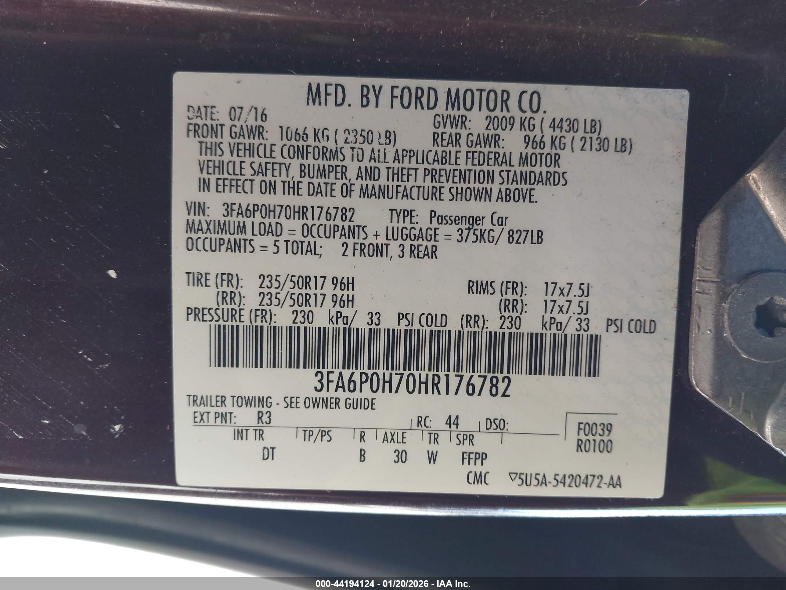 FORD FUSION image 9