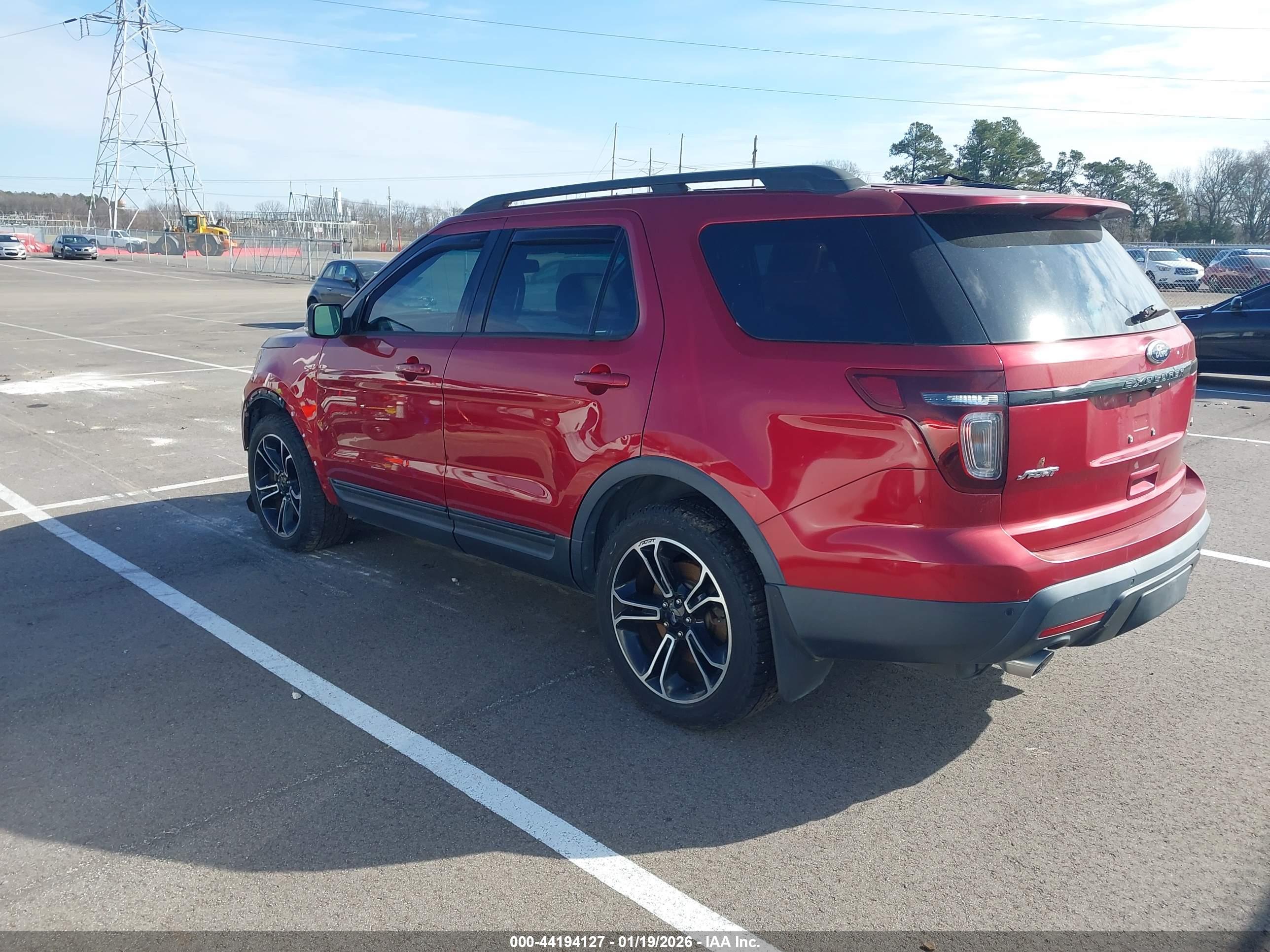 FORD EXPLORER image 3