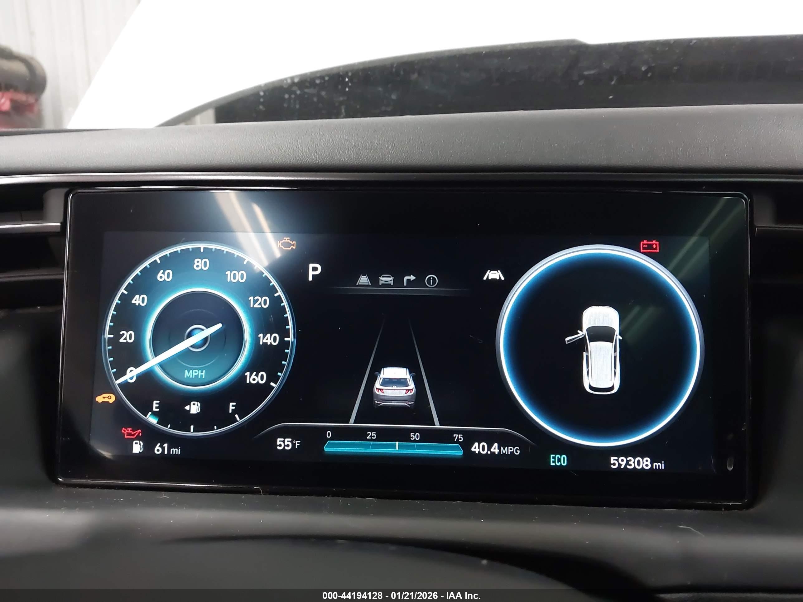 HYUNDAI TUCSON image 7