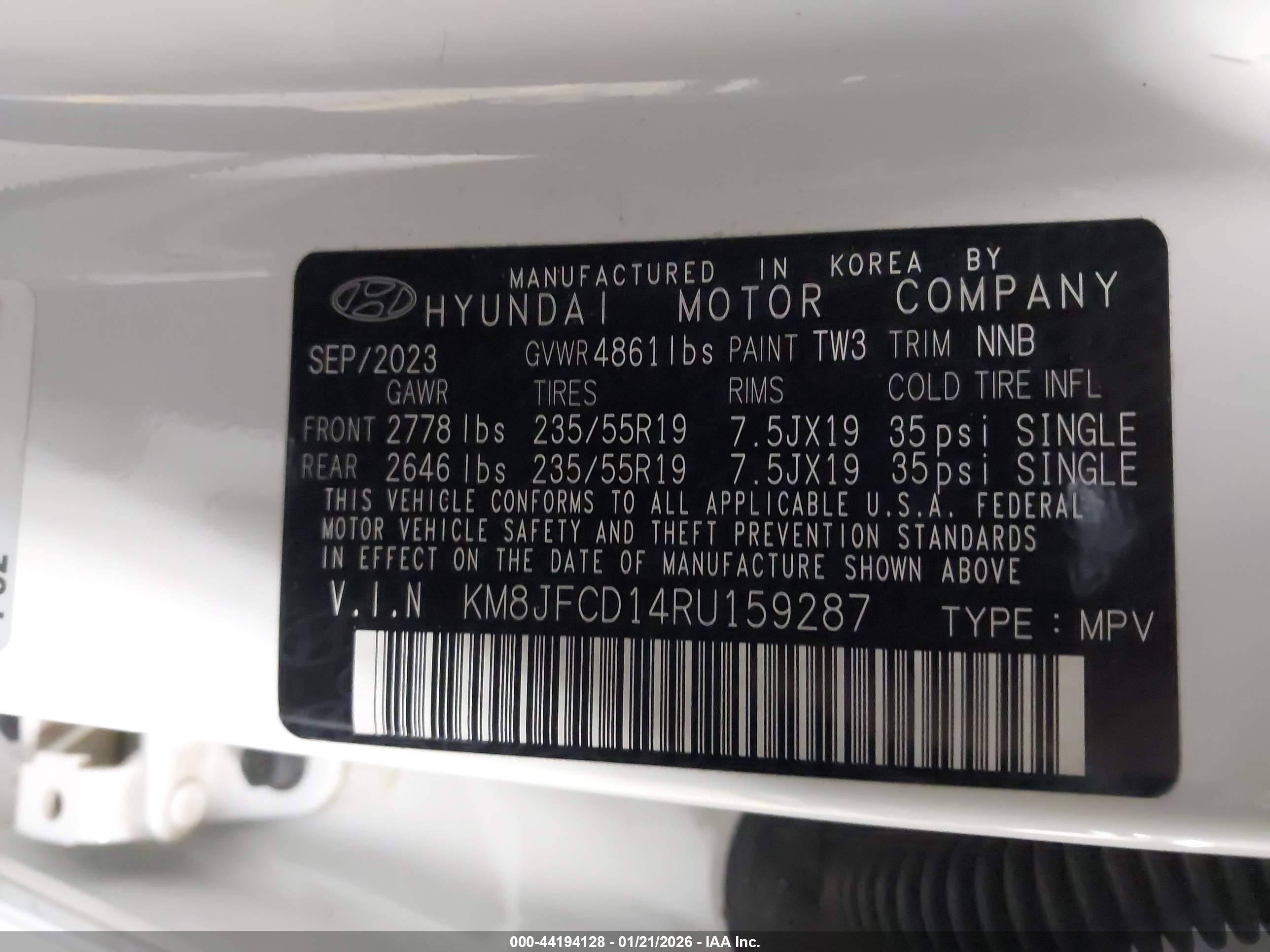 HYUNDAI TUCSON image 9