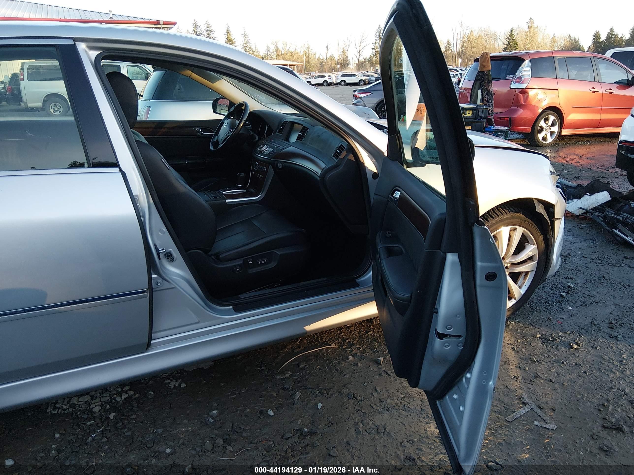 INFINITI M35X image 5
