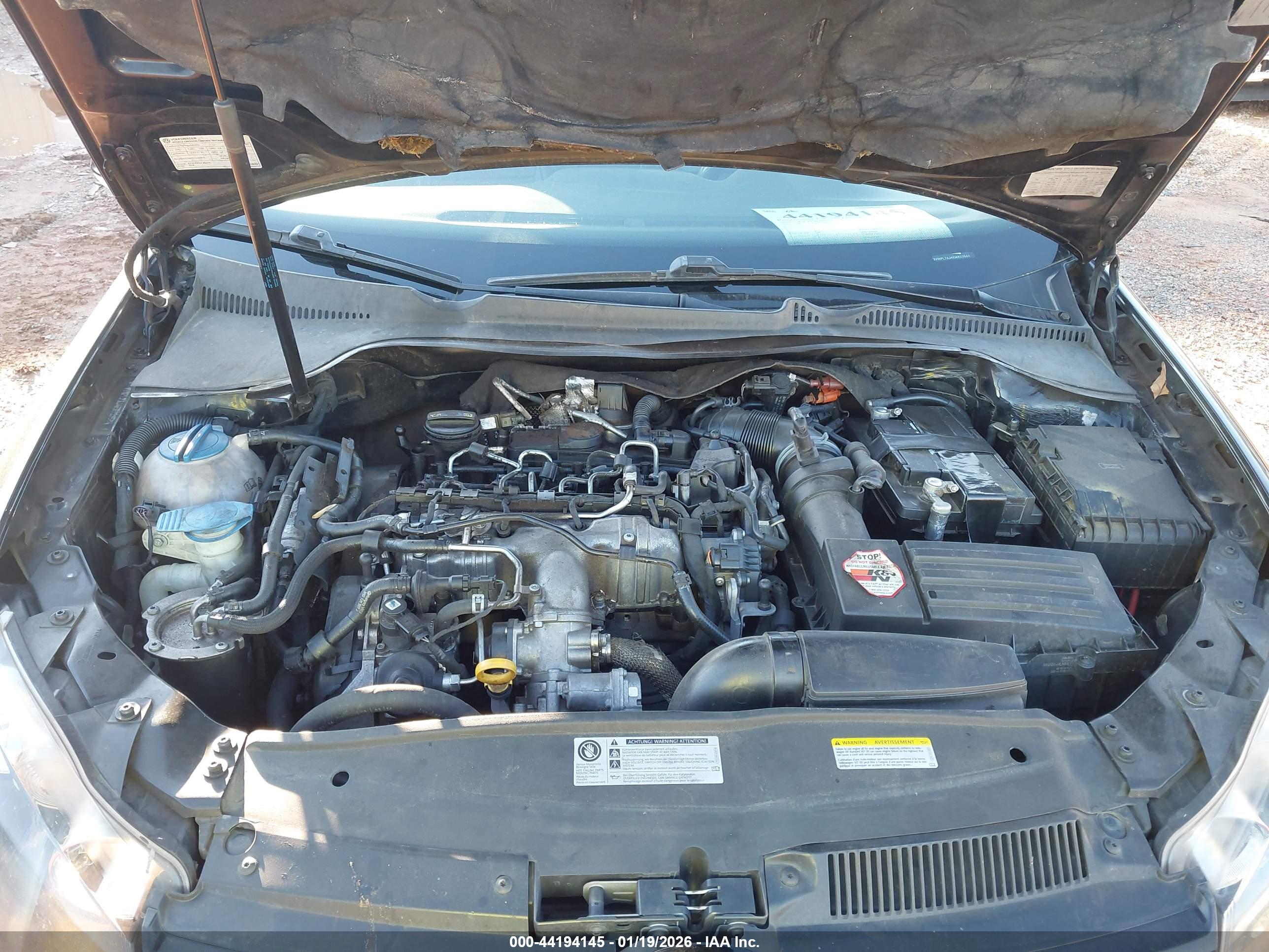 VOLKSWAGEN JETTA image 10