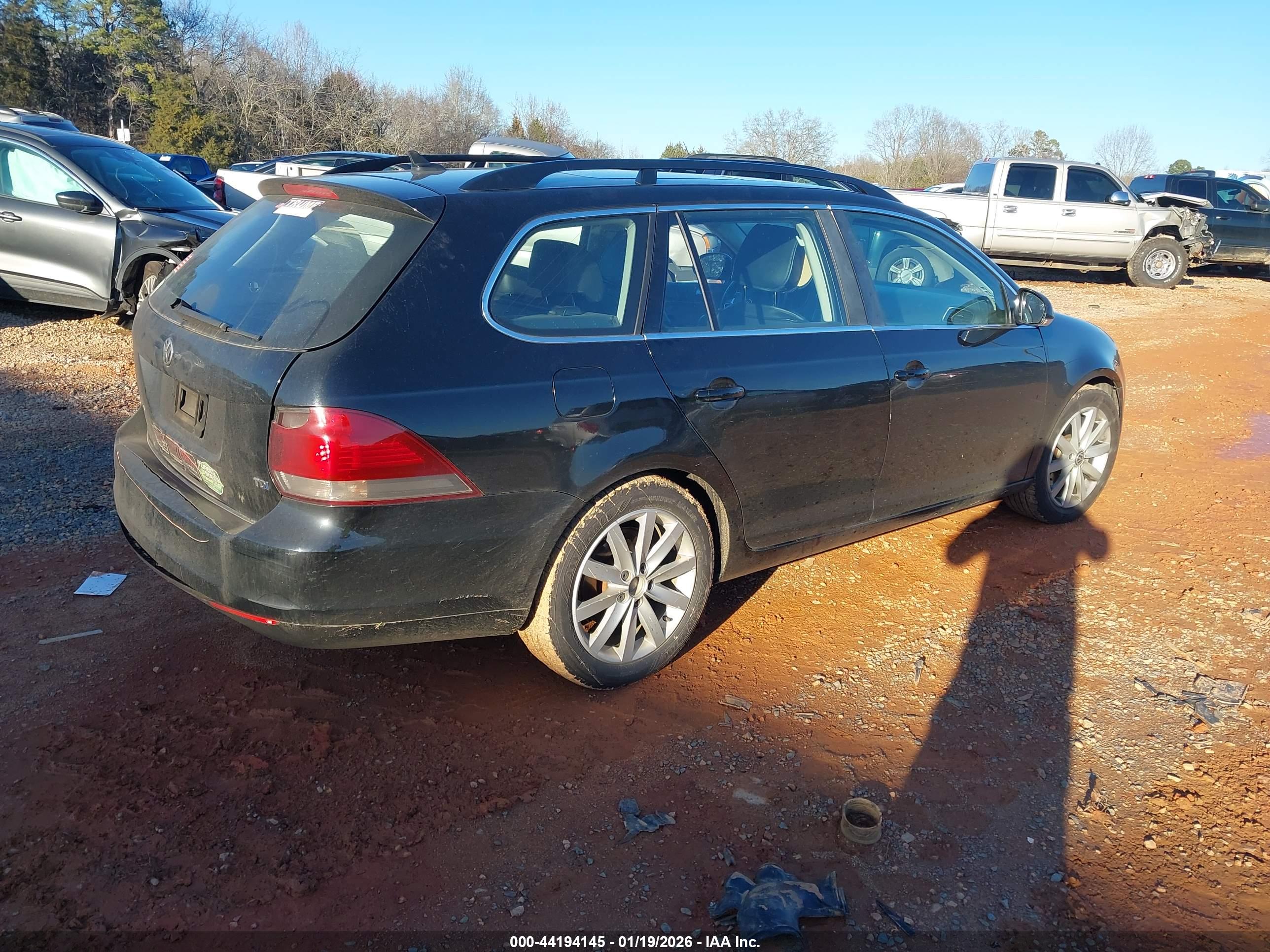 VOLKSWAGEN JETTA image 4