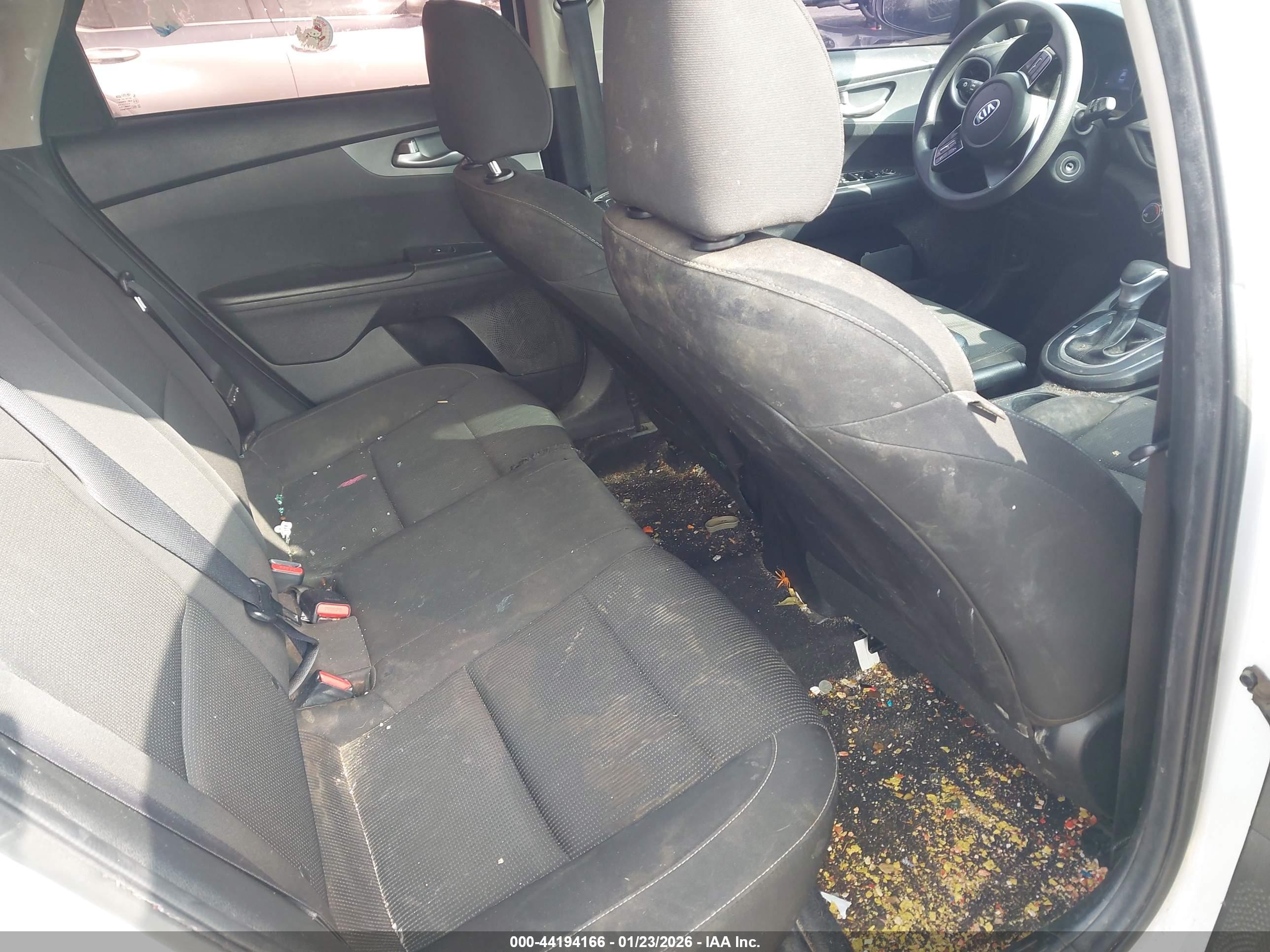 KIA FORTE image 8