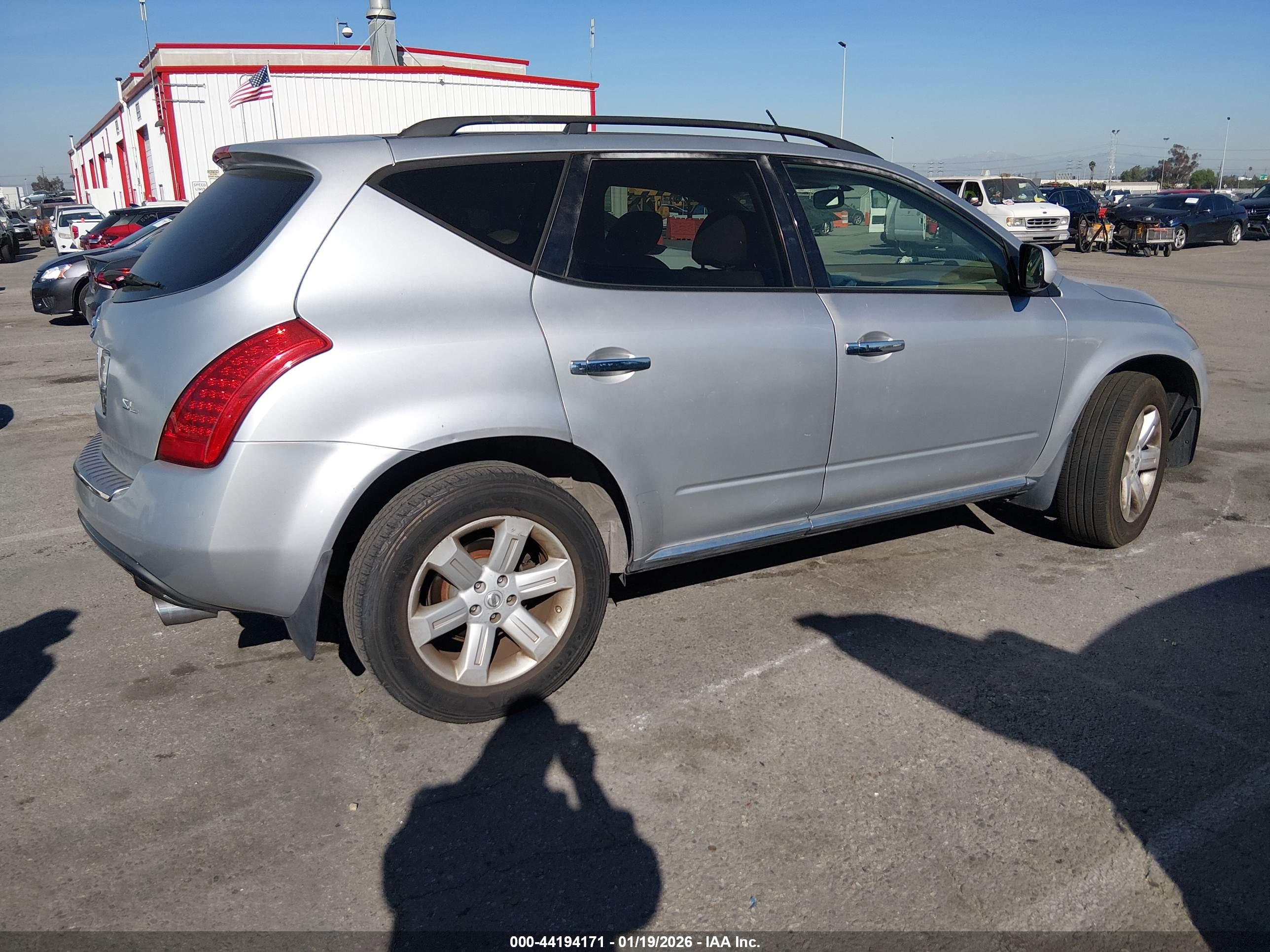 NISSAN MURANO image 4
