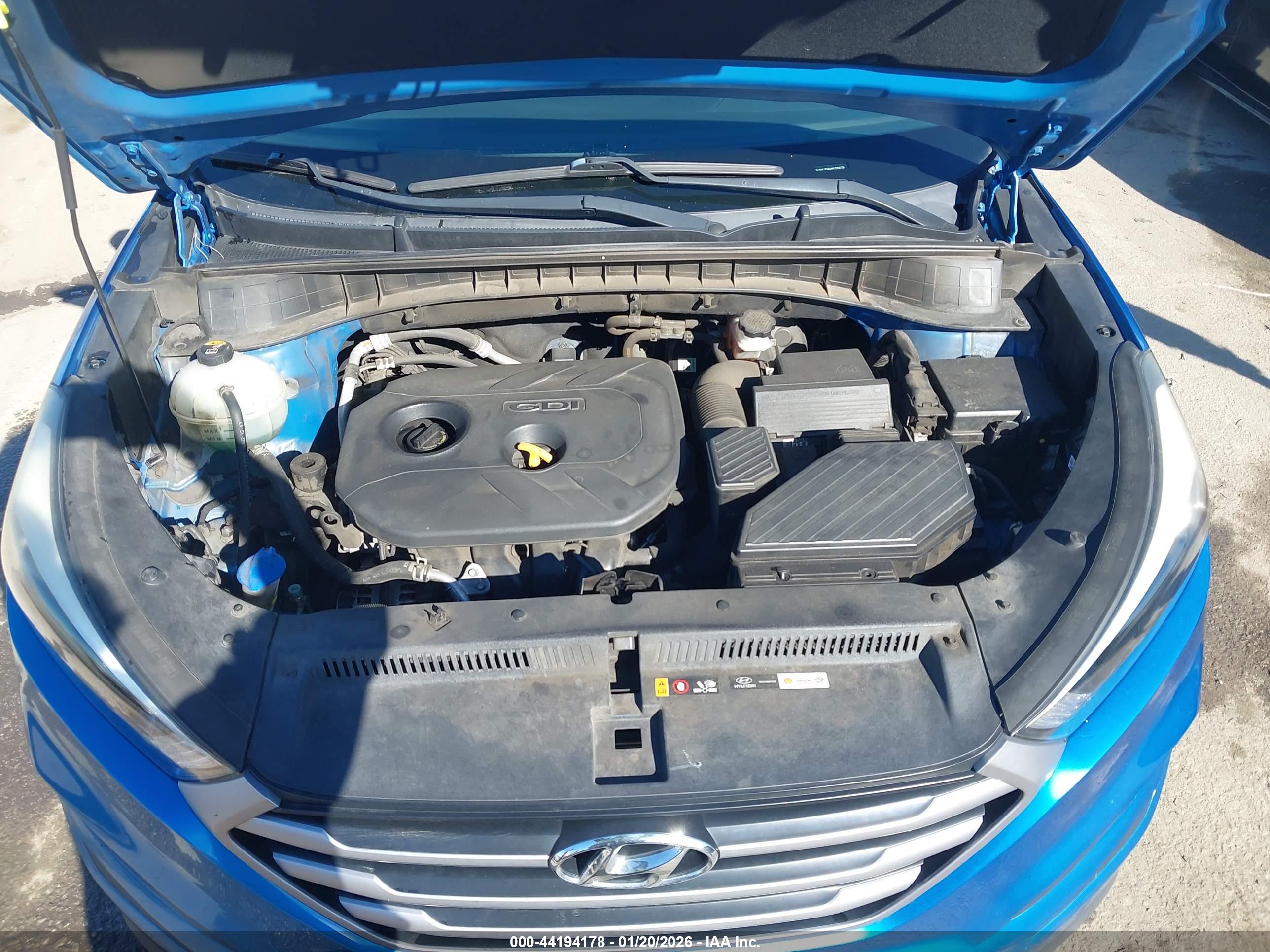 HYUNDAI TUCSON image 10