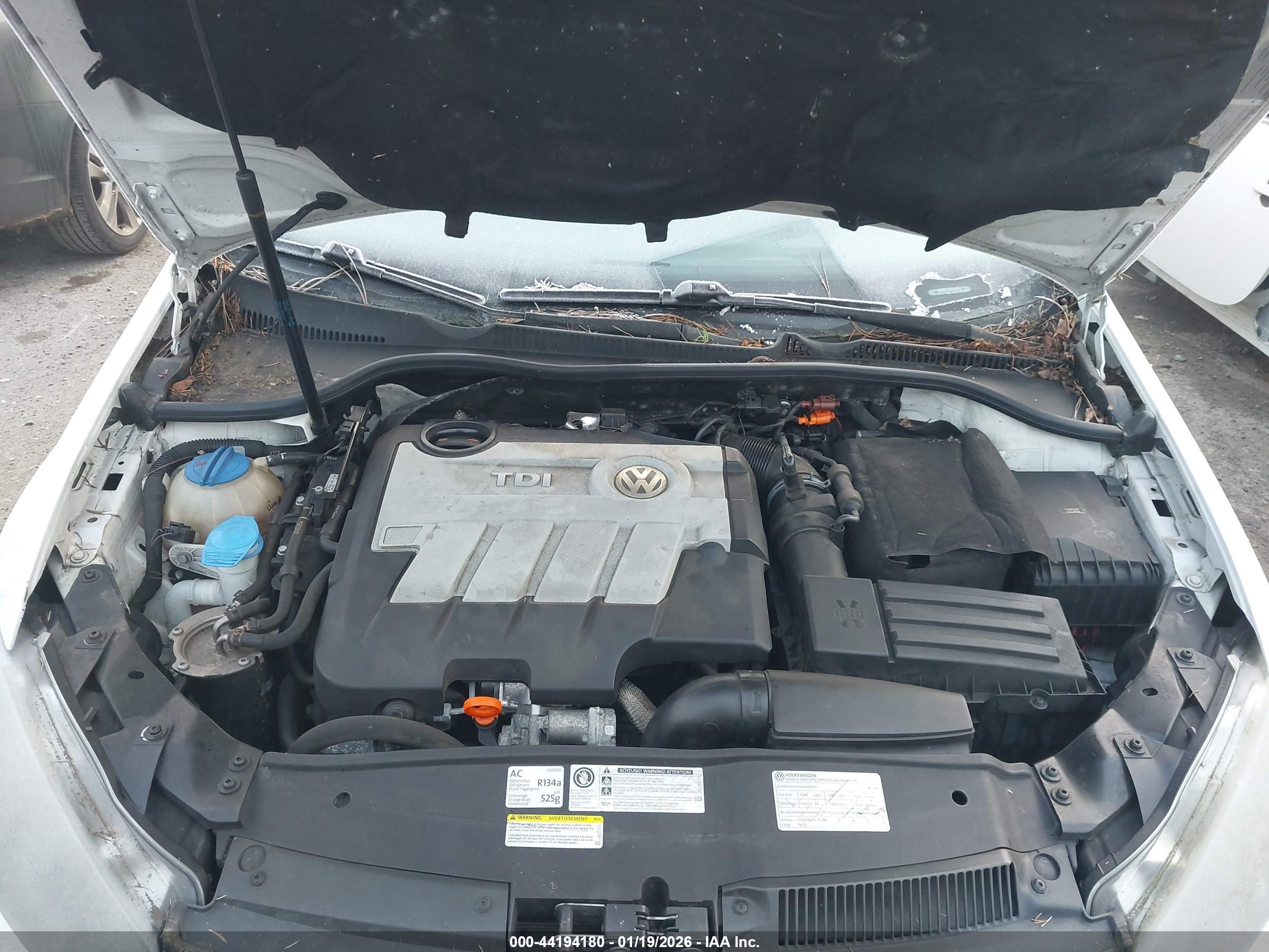 VOLKSWAGEN GOLF image 10