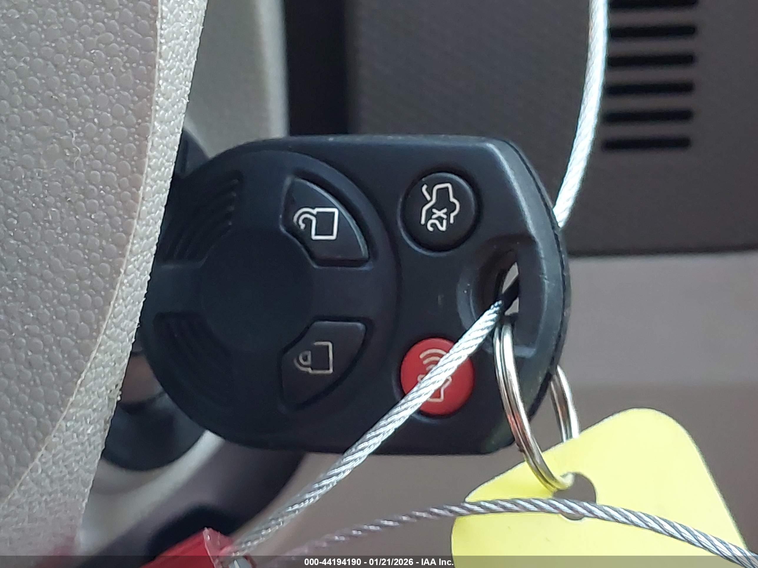 FORD ESCAPE image 11