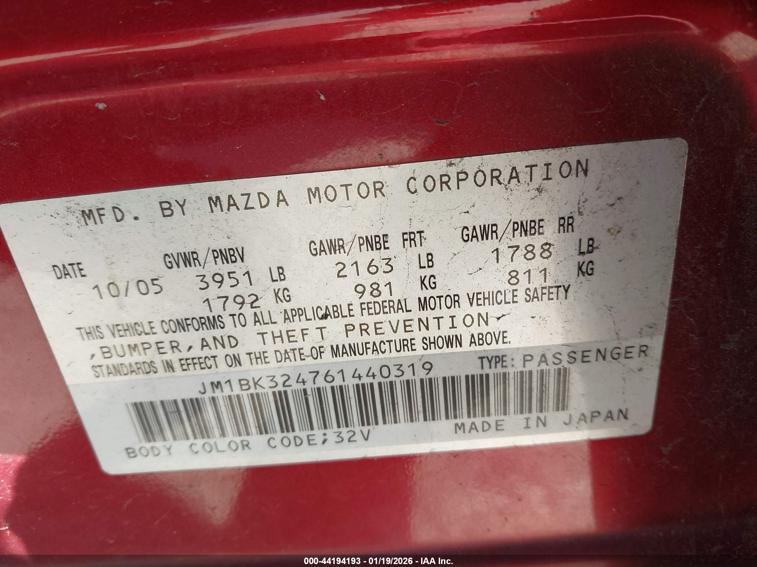MAZDA MAZDA3 image 9