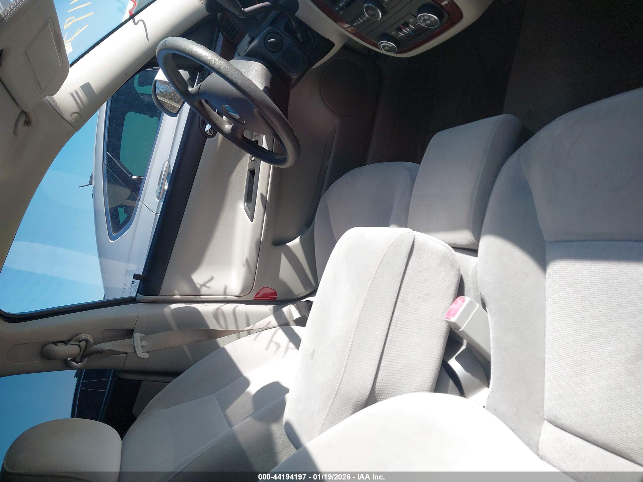 CHEVROLET IMPALA image 5