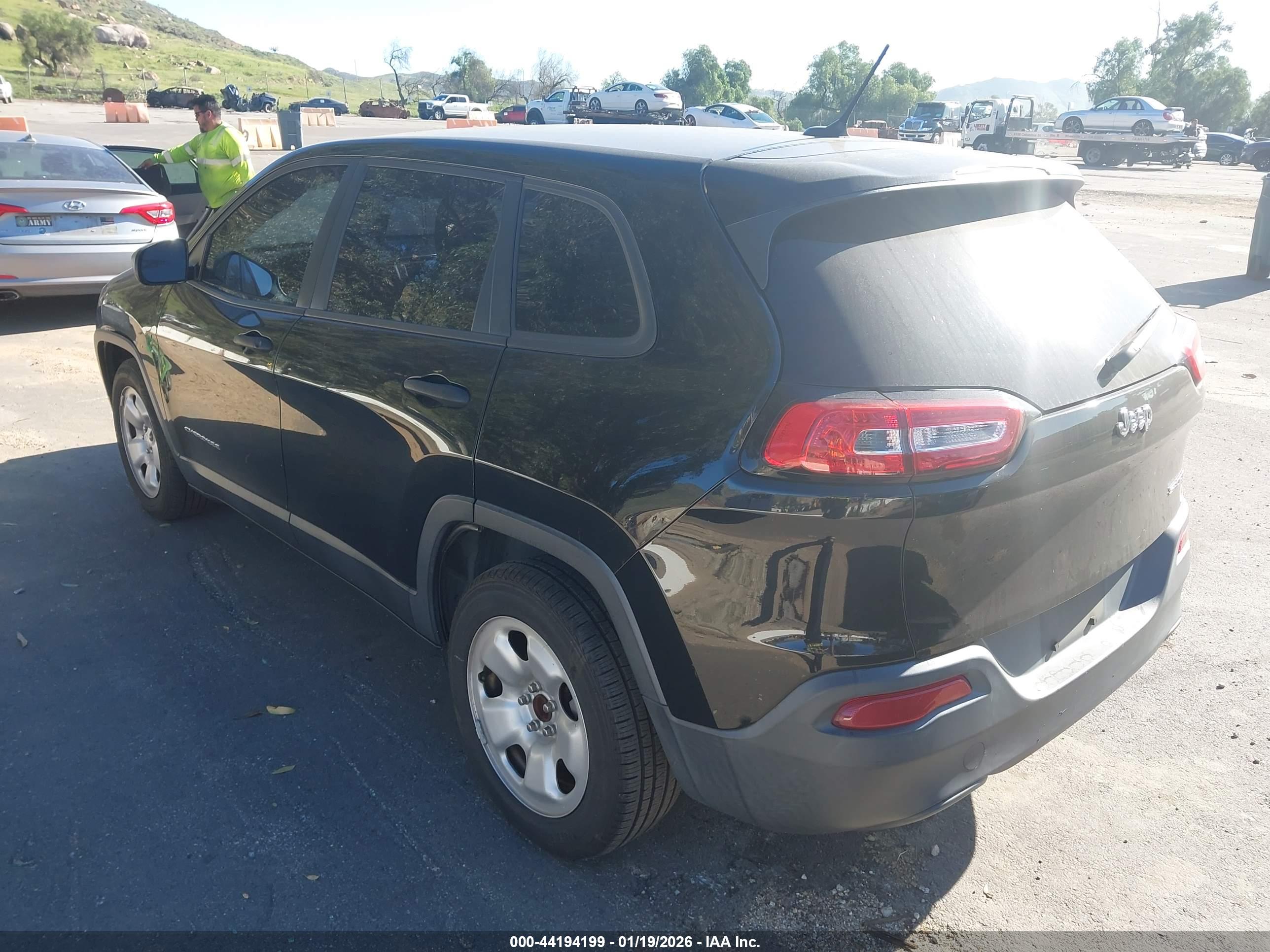 JEEP CHEROKEE image 3