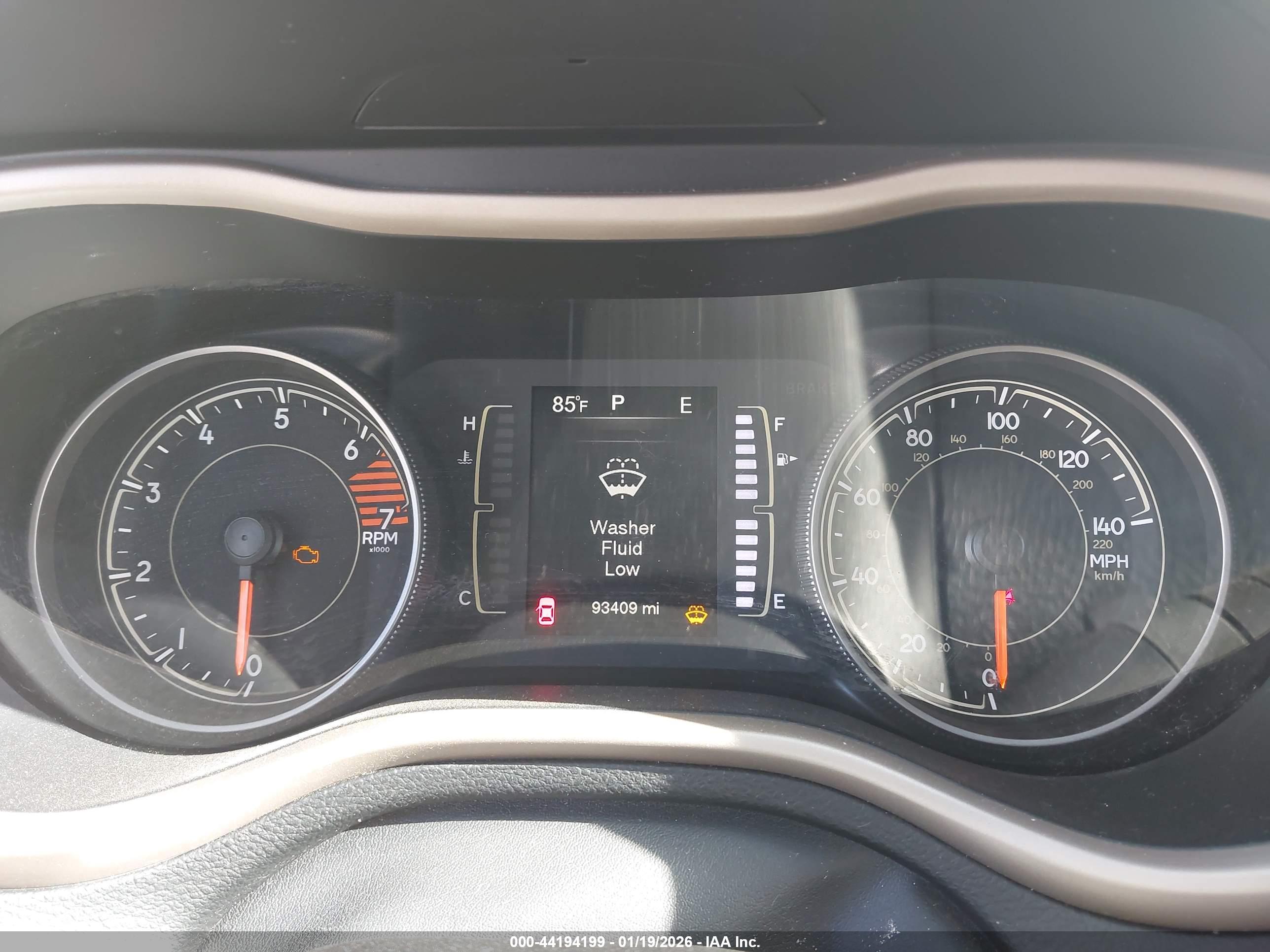 JEEP CHEROKEE image 7