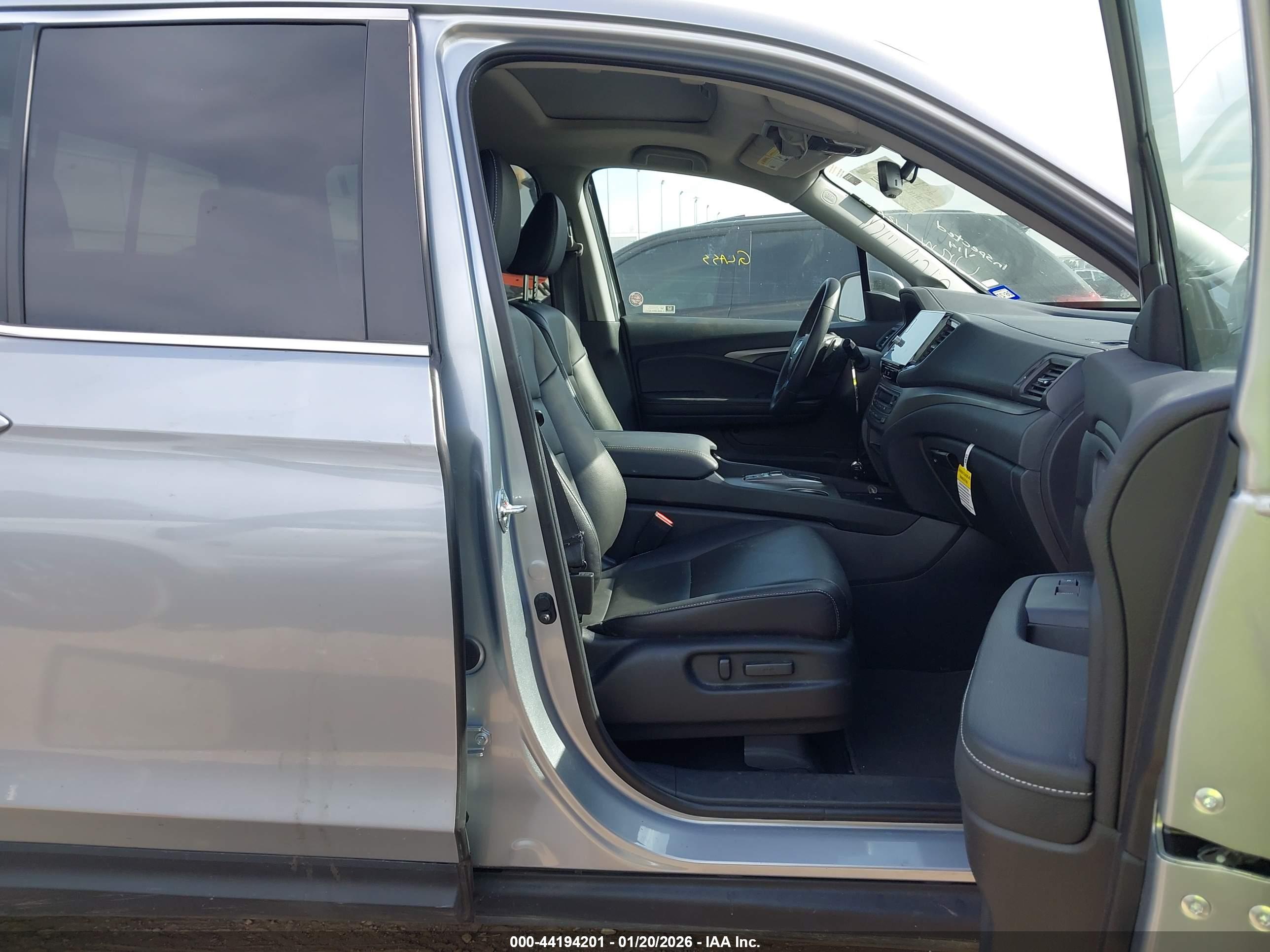 HONDA RIDGELINE image 5