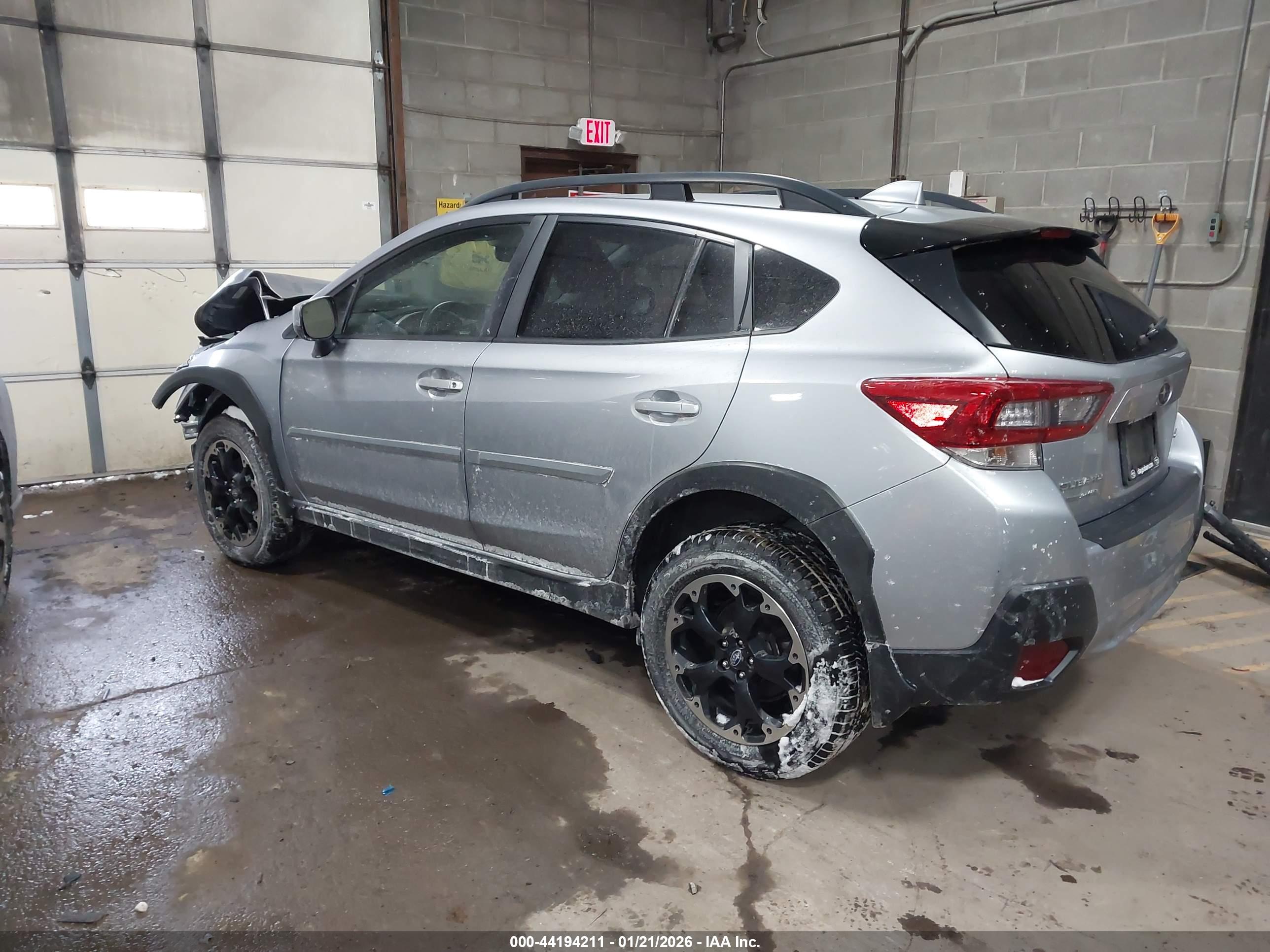 SUBARU CROSSTREK image 3