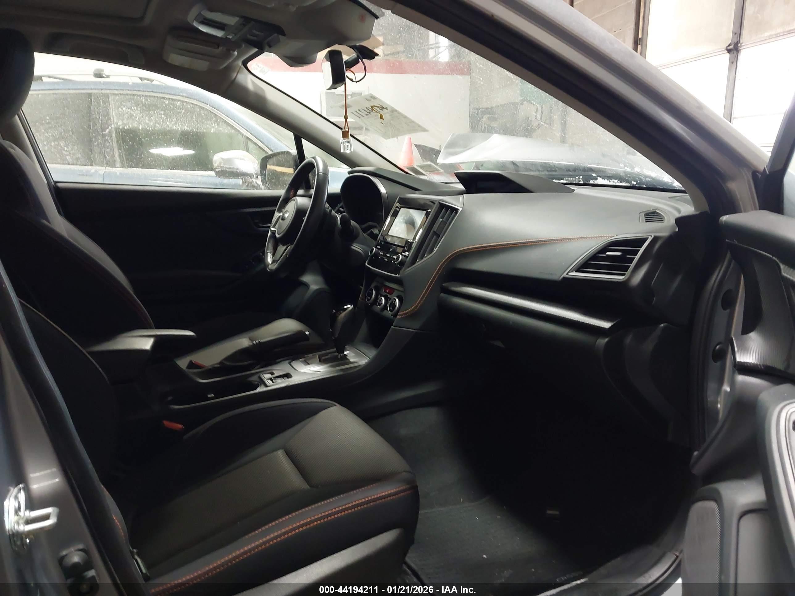 SUBARU CROSSTREK image 5