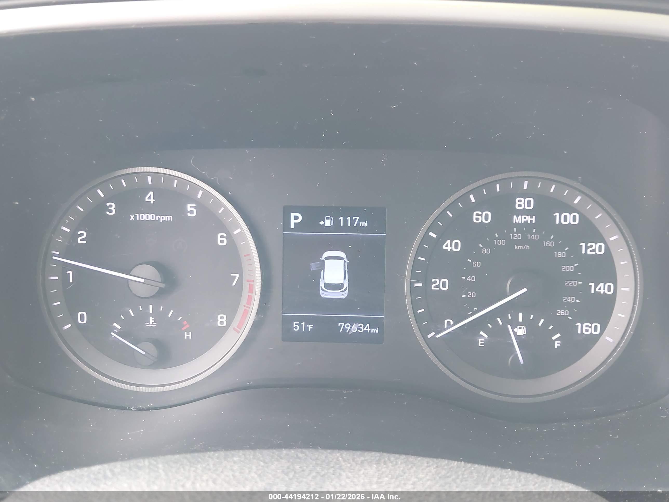 HYUNDAI TUCSON image 7