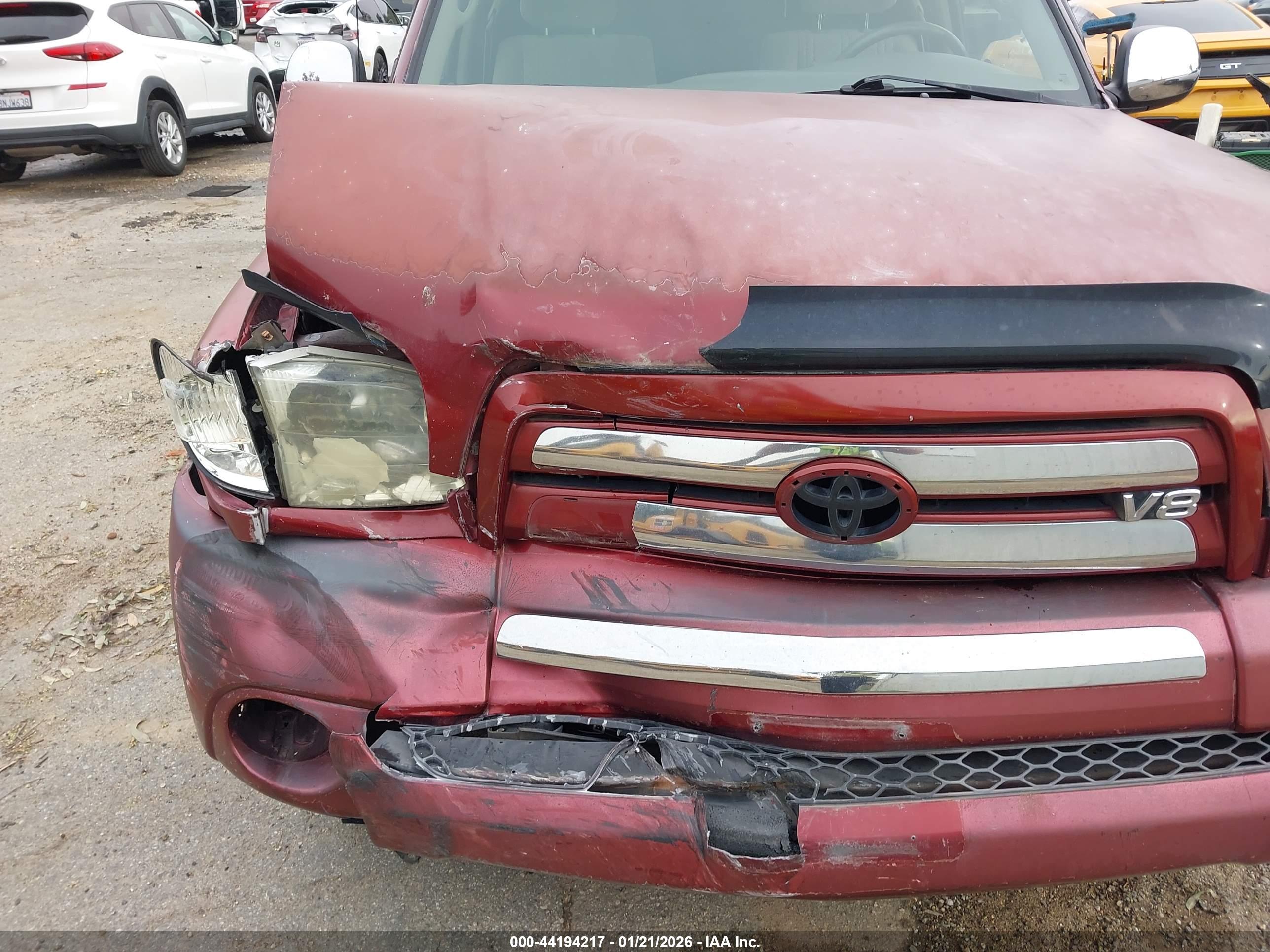 TOYOTA TUNDRA image 6