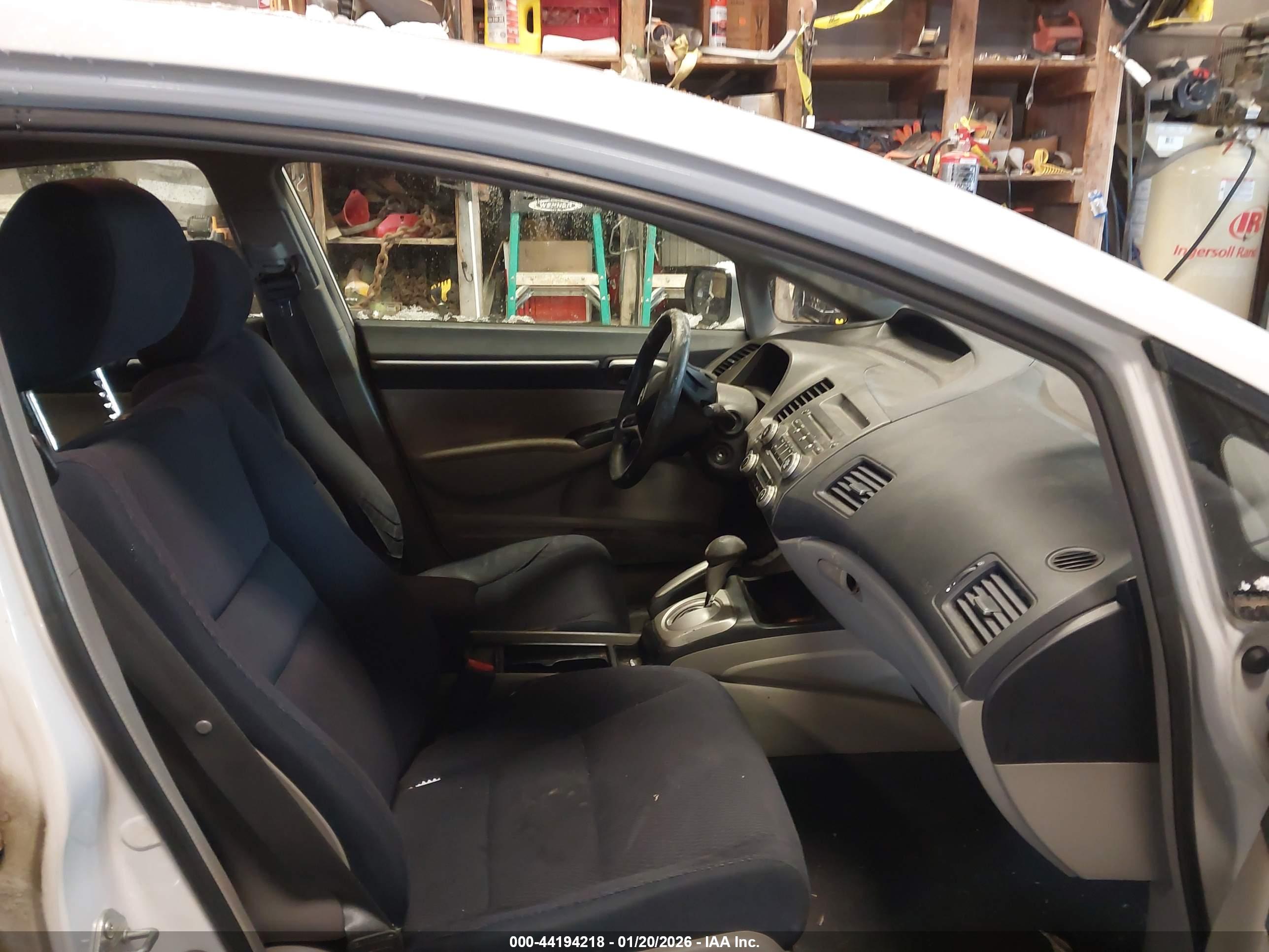 HONDA CIVIC image 5