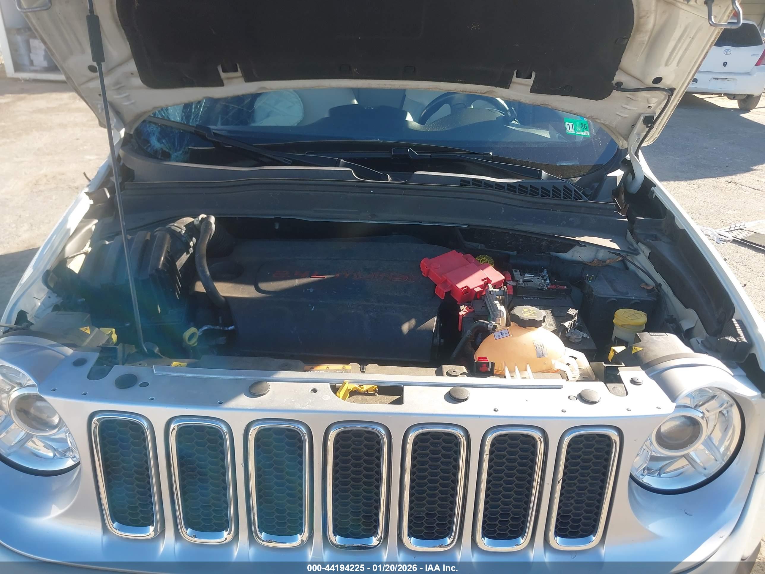 JEEP RENEGADE image 10