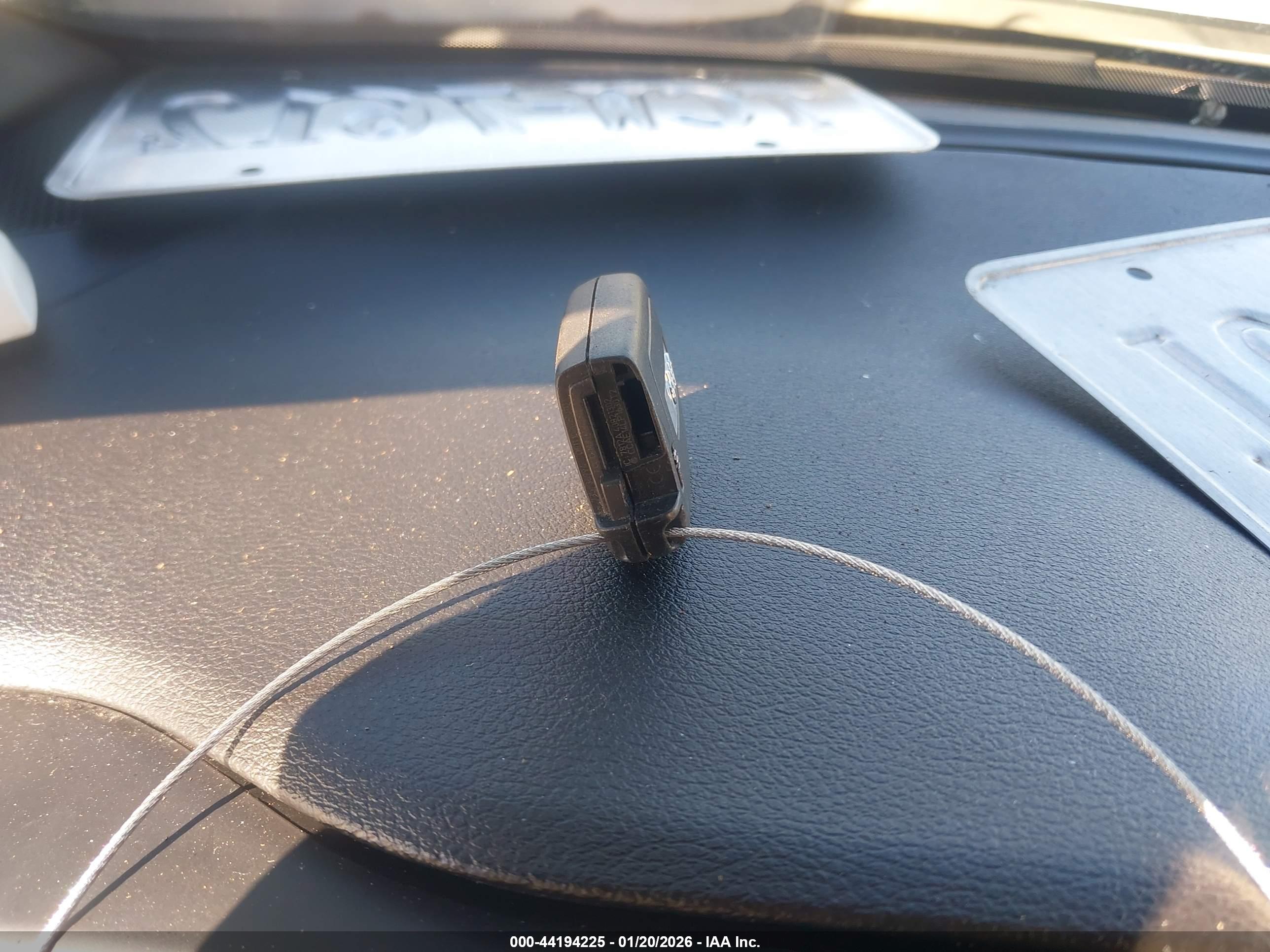 JEEP RENEGADE image 11