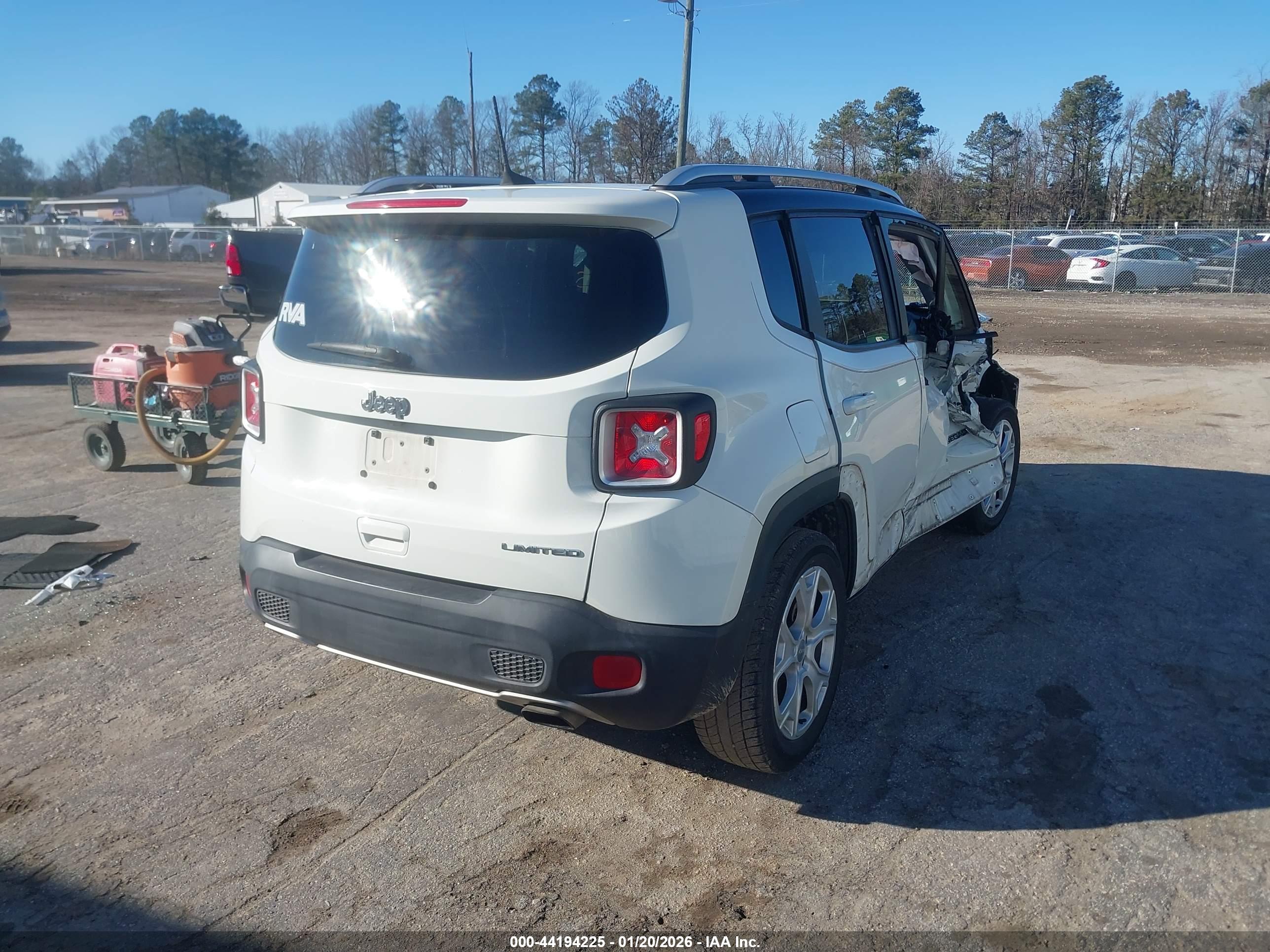 JEEP RENEGADE image 4