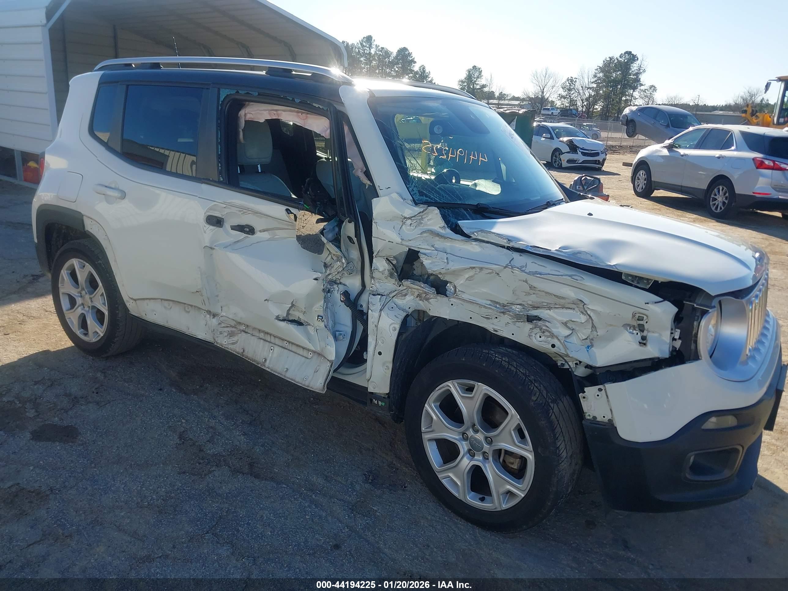 JEEP RENEGADE image 6