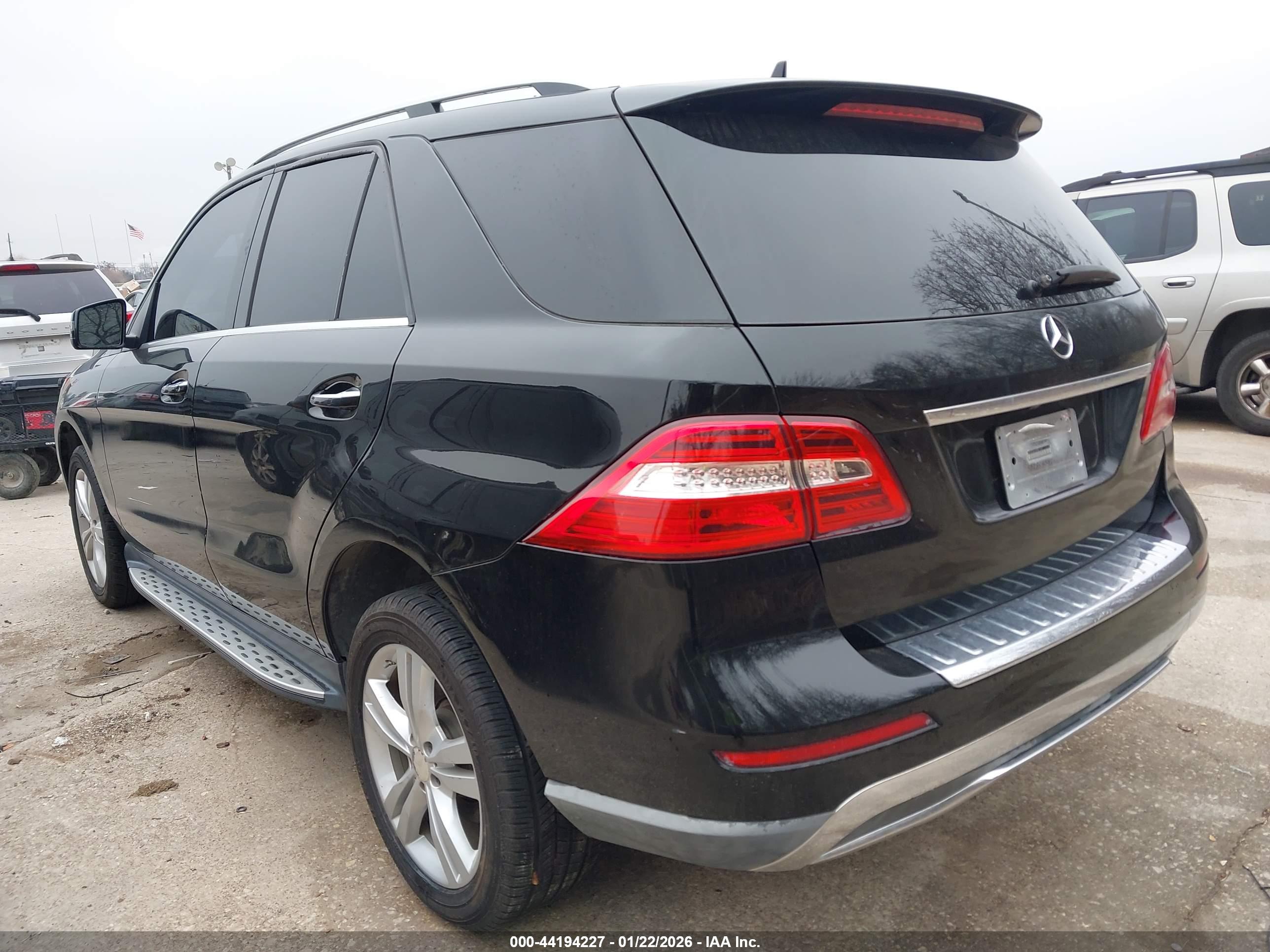 MERCEDES-BENZ ML image 3