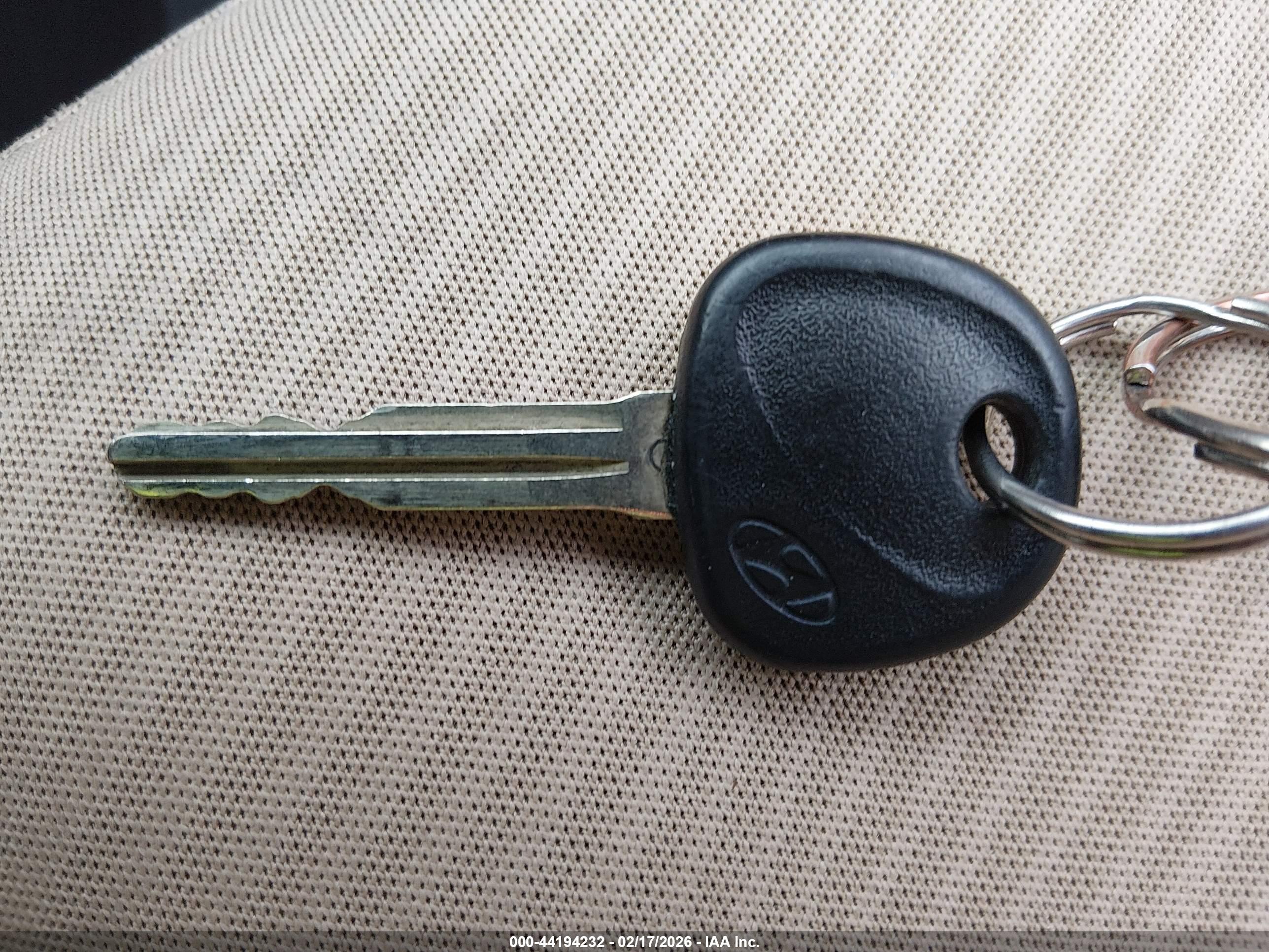 HYUNDAI ELANTRA image 11