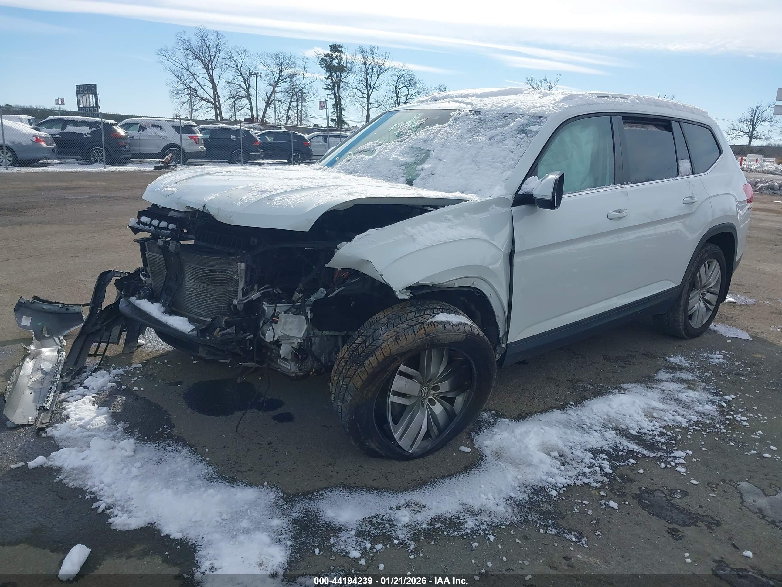 VOLKSWAGEN ATLAS image 2
