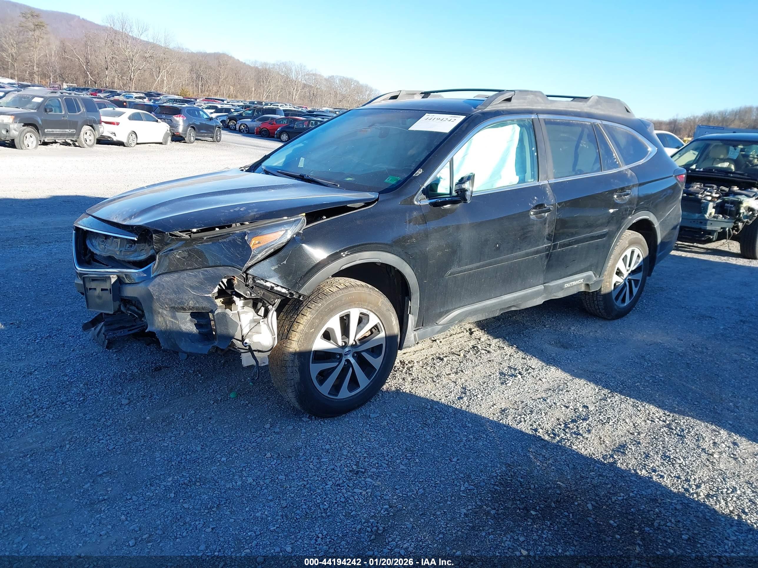SUBARU OUTBACK image 2