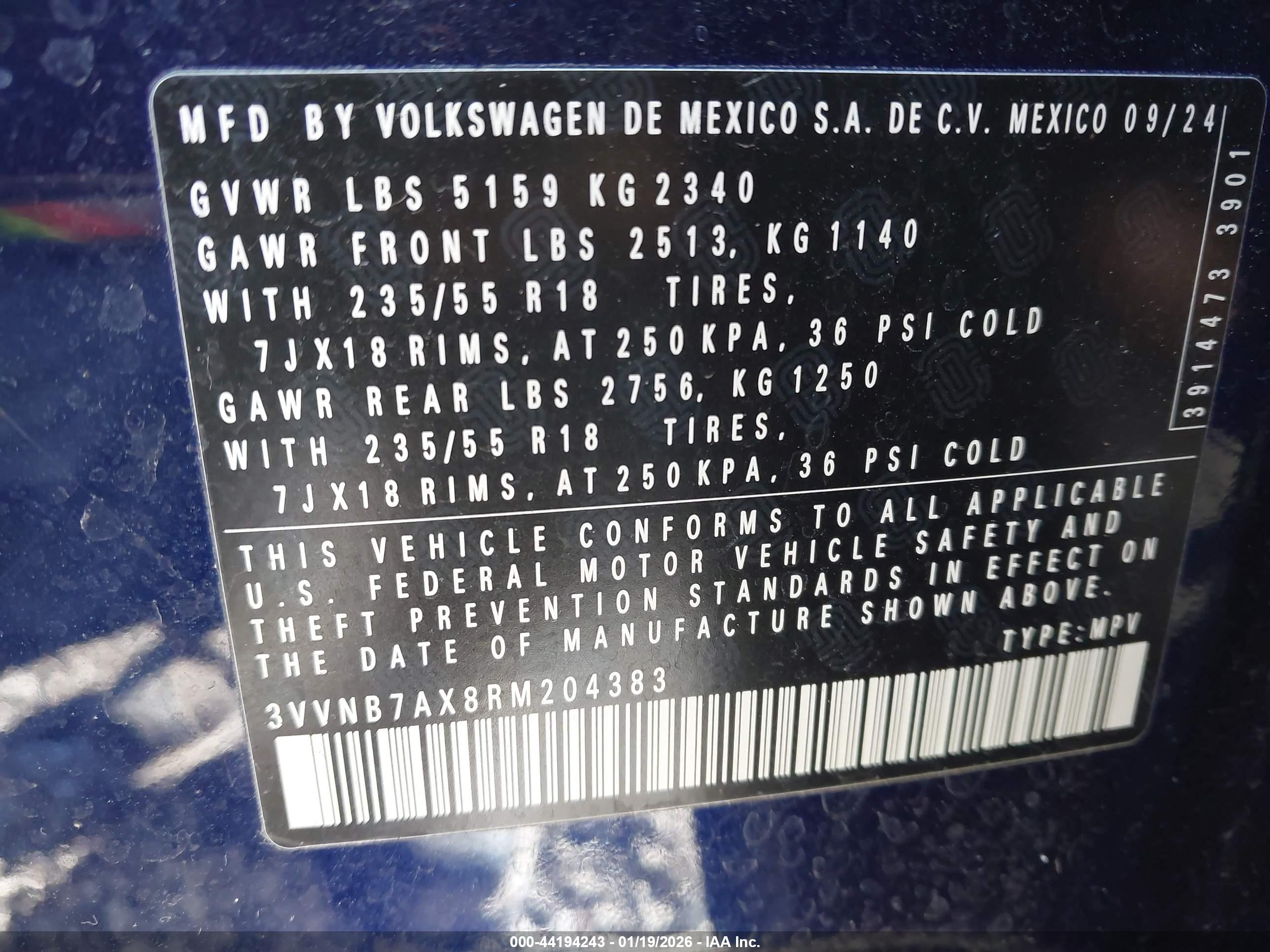 VOLKSWAGEN TIGUAN image 9