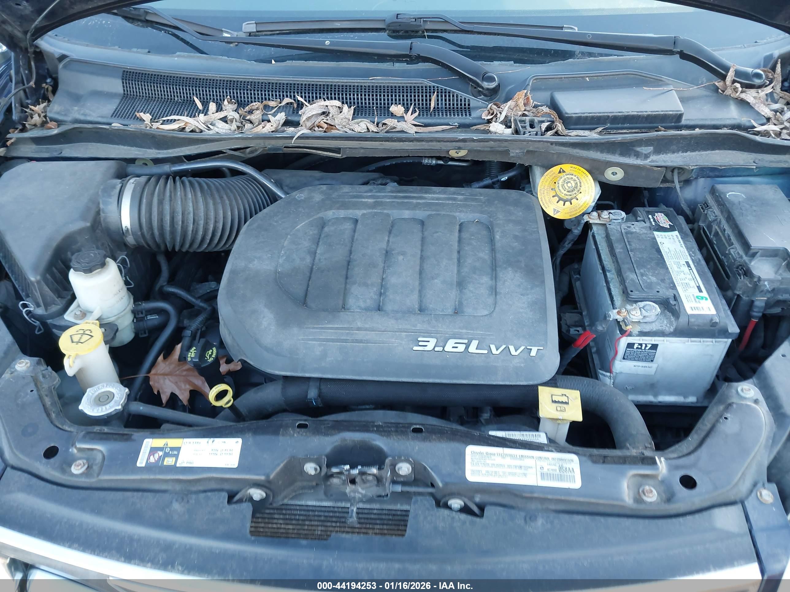 CHRYSLER TOWN image 10