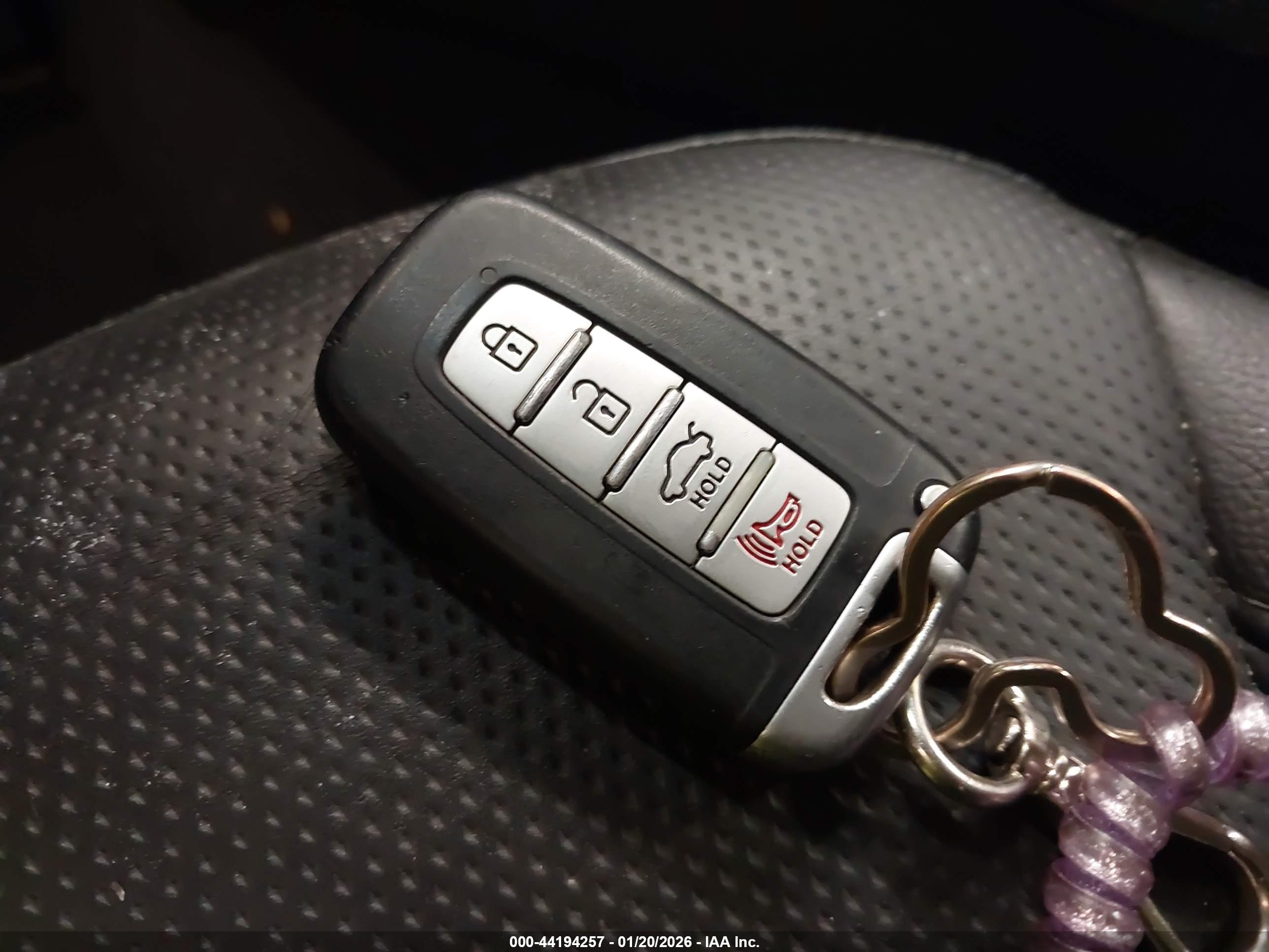 HYUNDAI SONATA image 11