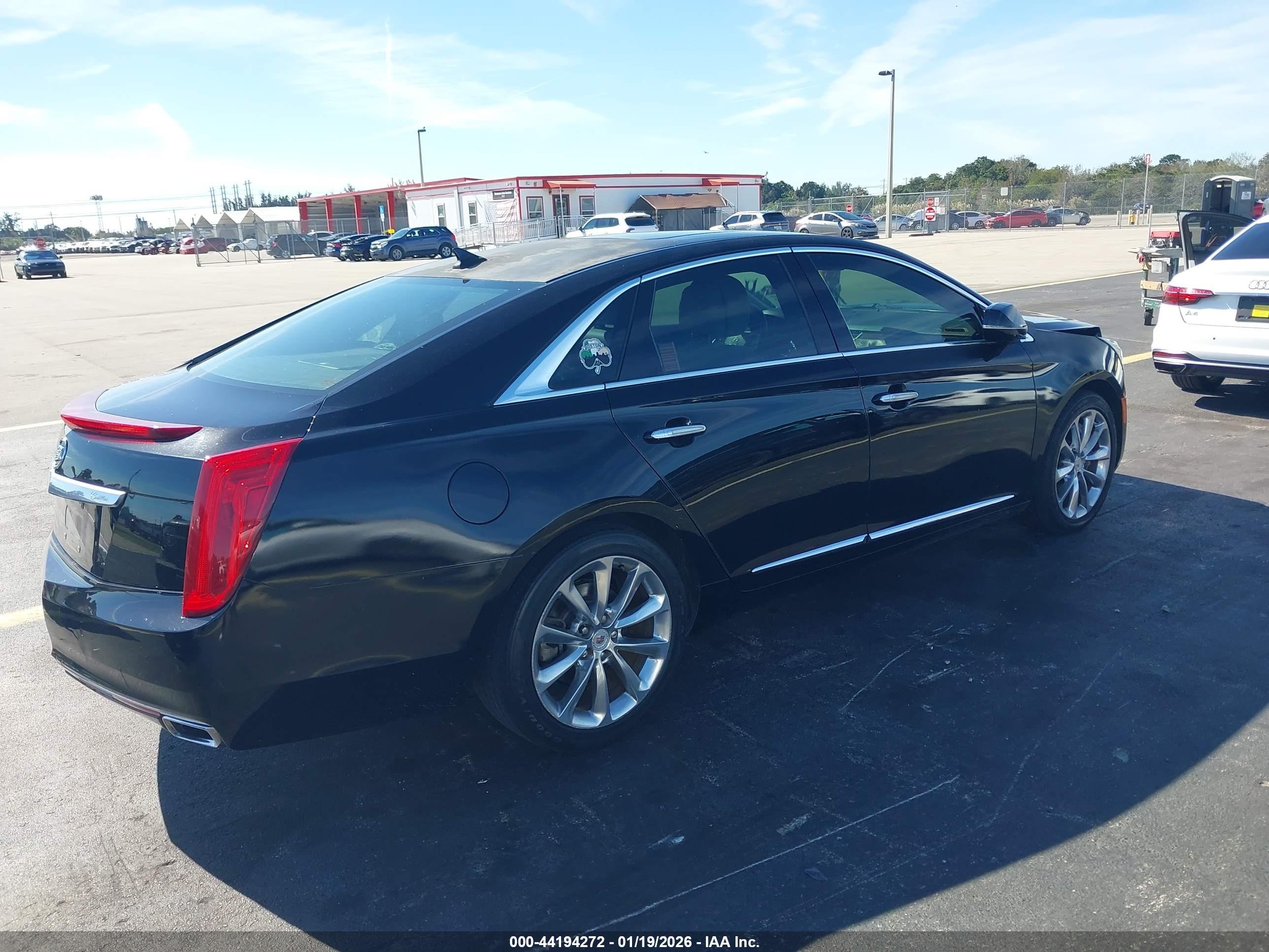 CADILLAC XTS image 4