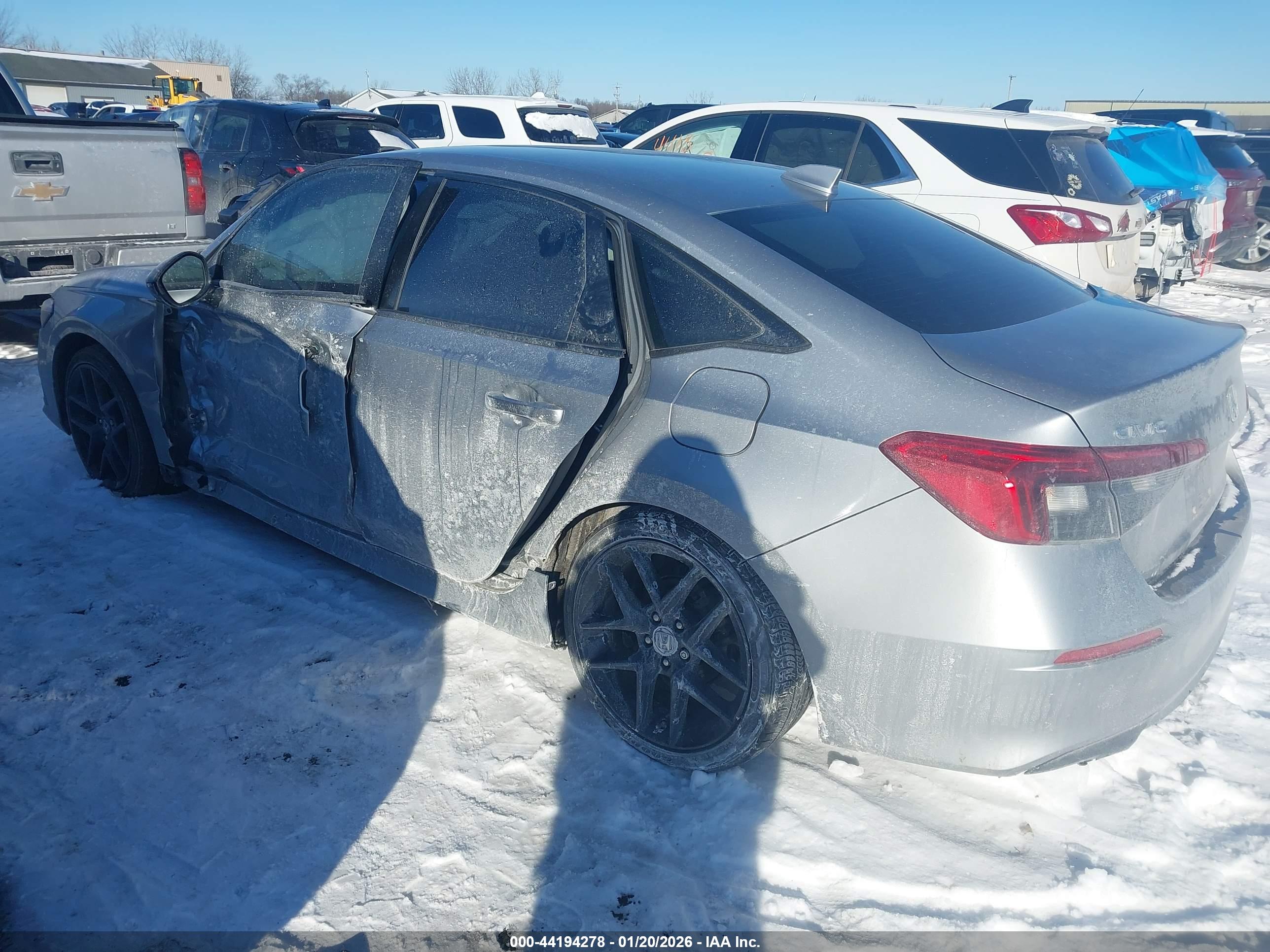 HONDA CIVIC image 3