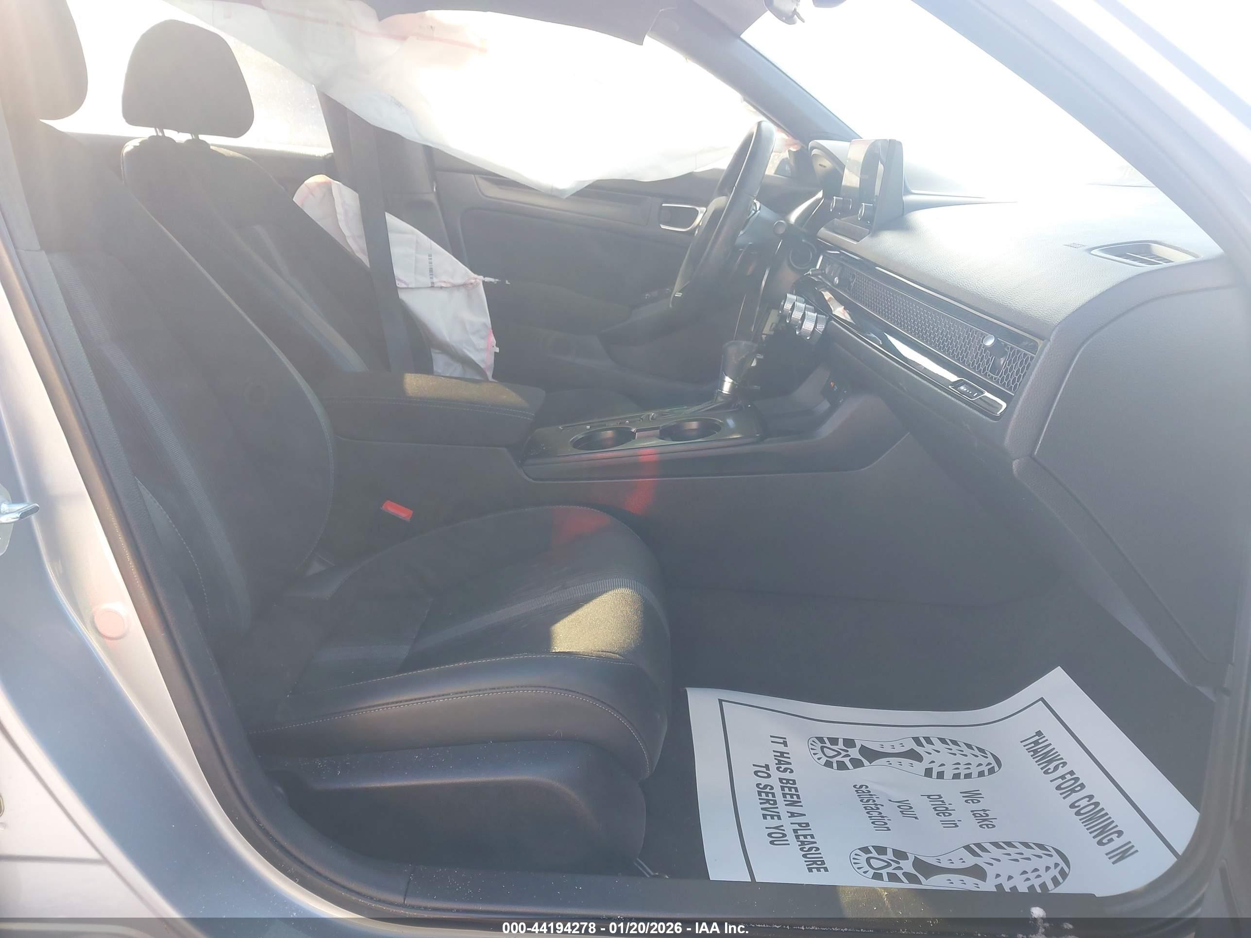 HONDA CIVIC image 5
