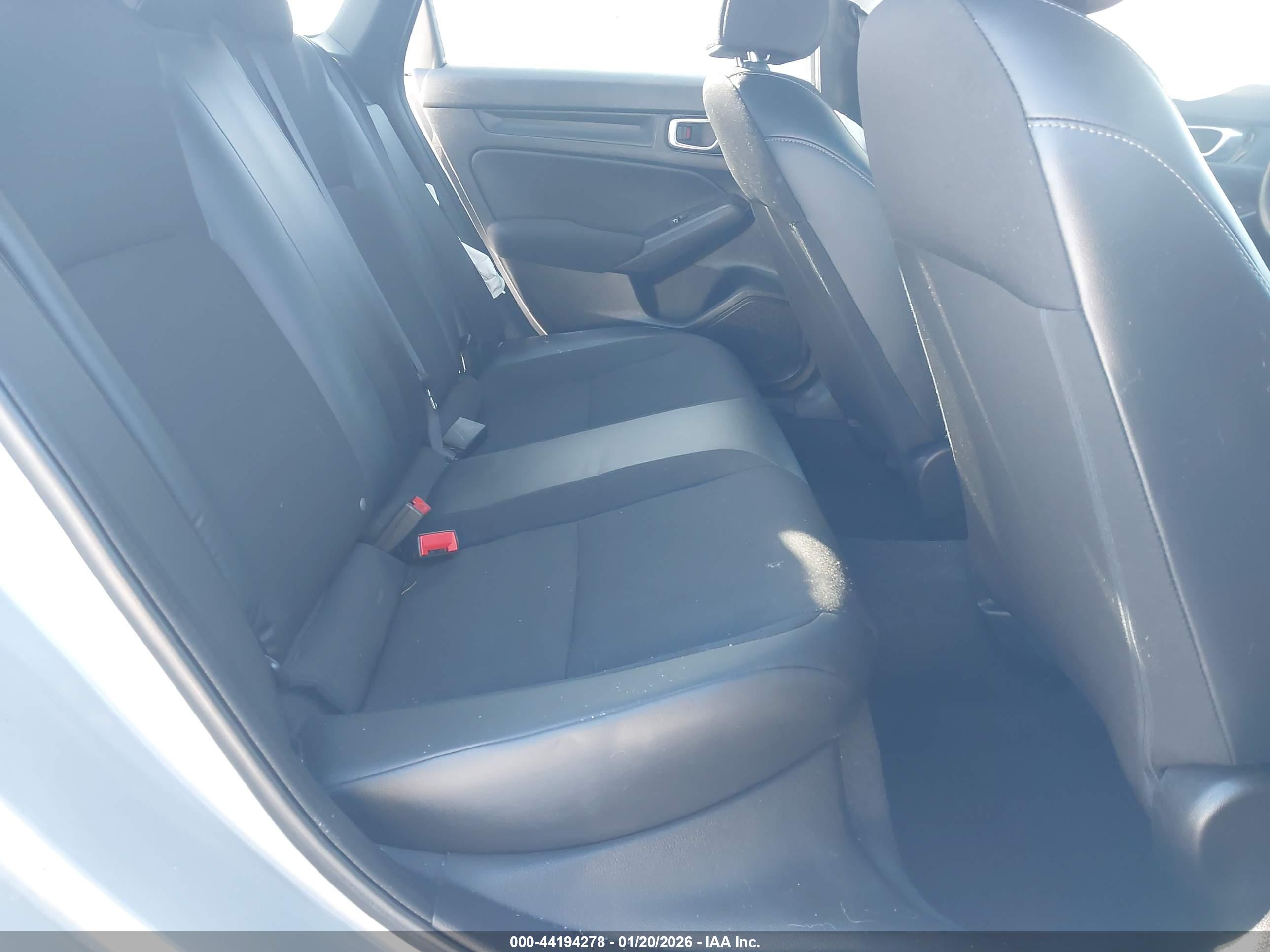 HONDA CIVIC image 8