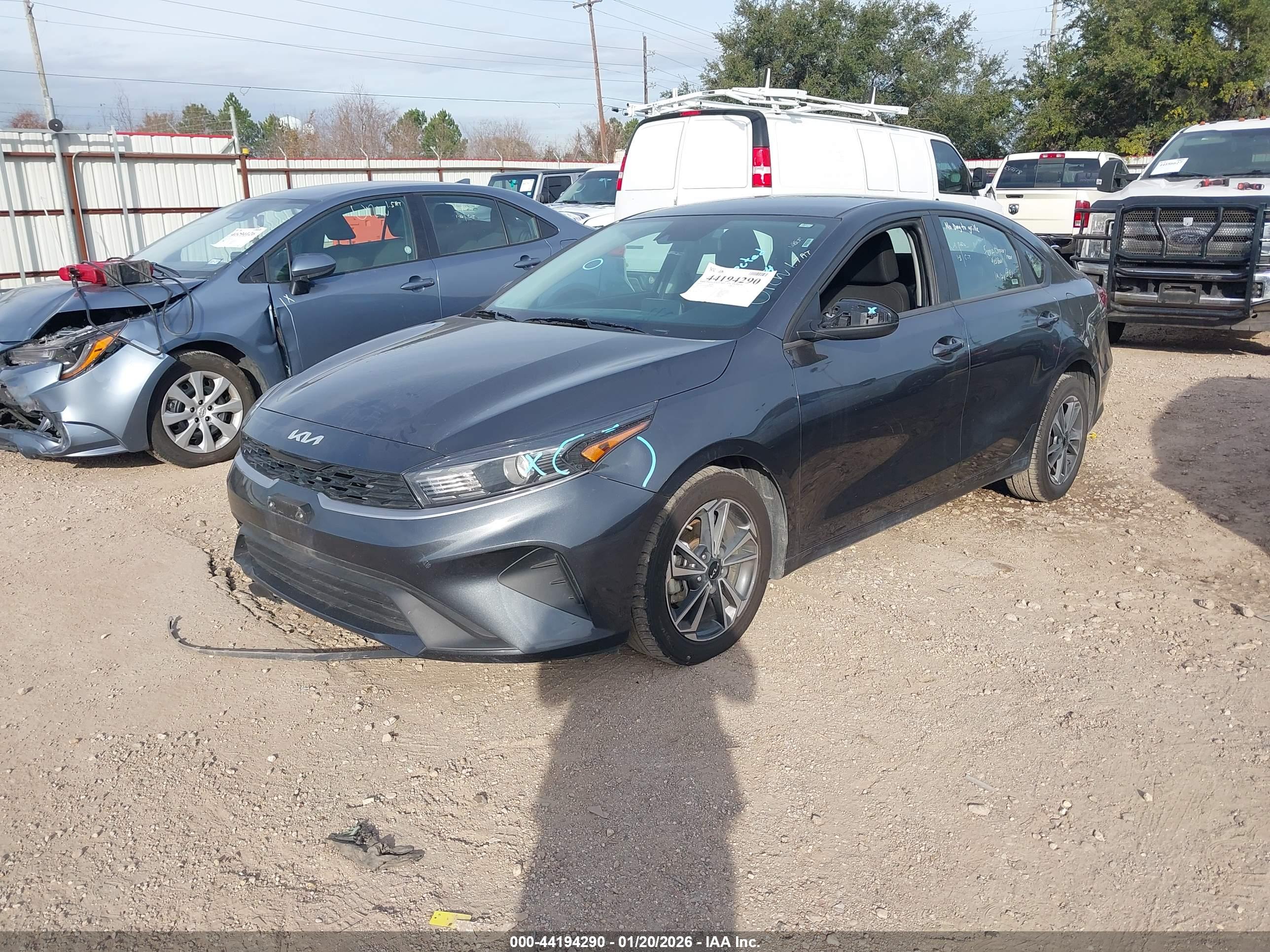 KIA FORTE image 2