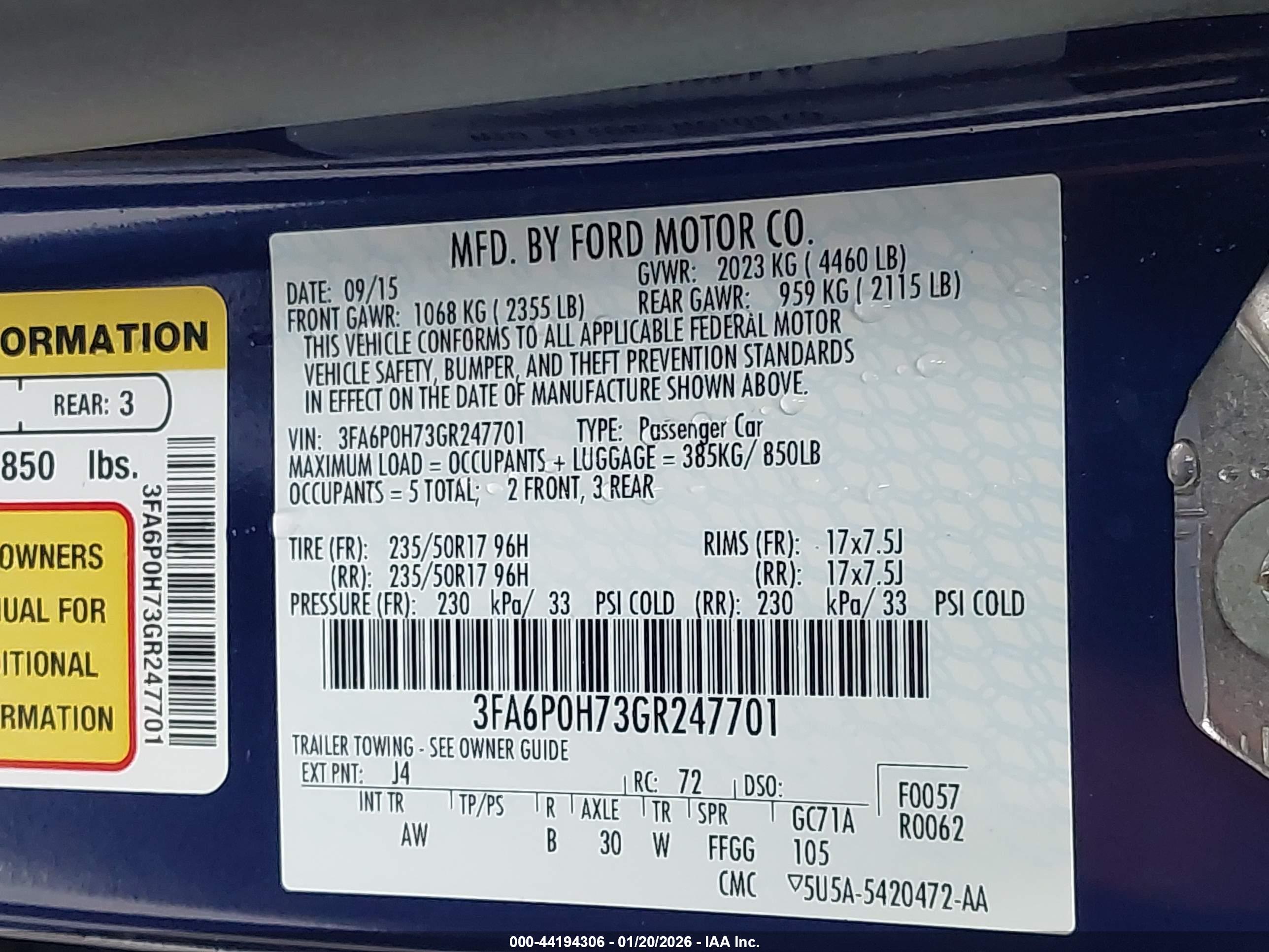 FORD FUSION image 9