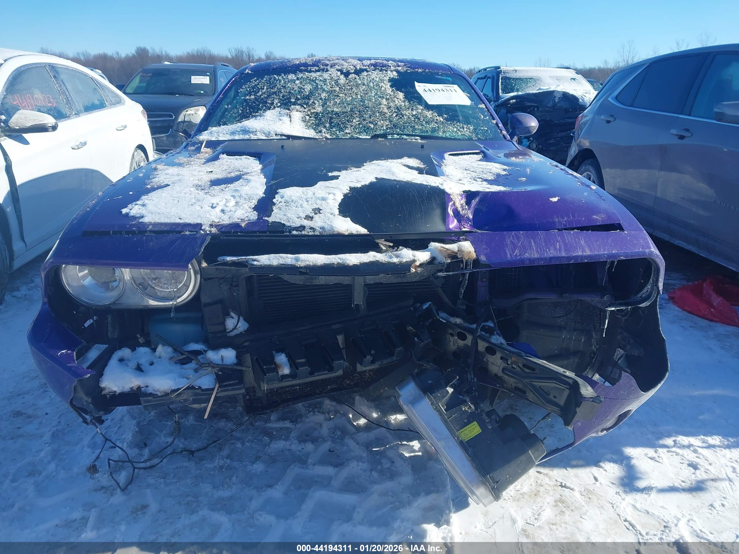 DODGE CHALLENGER image 6