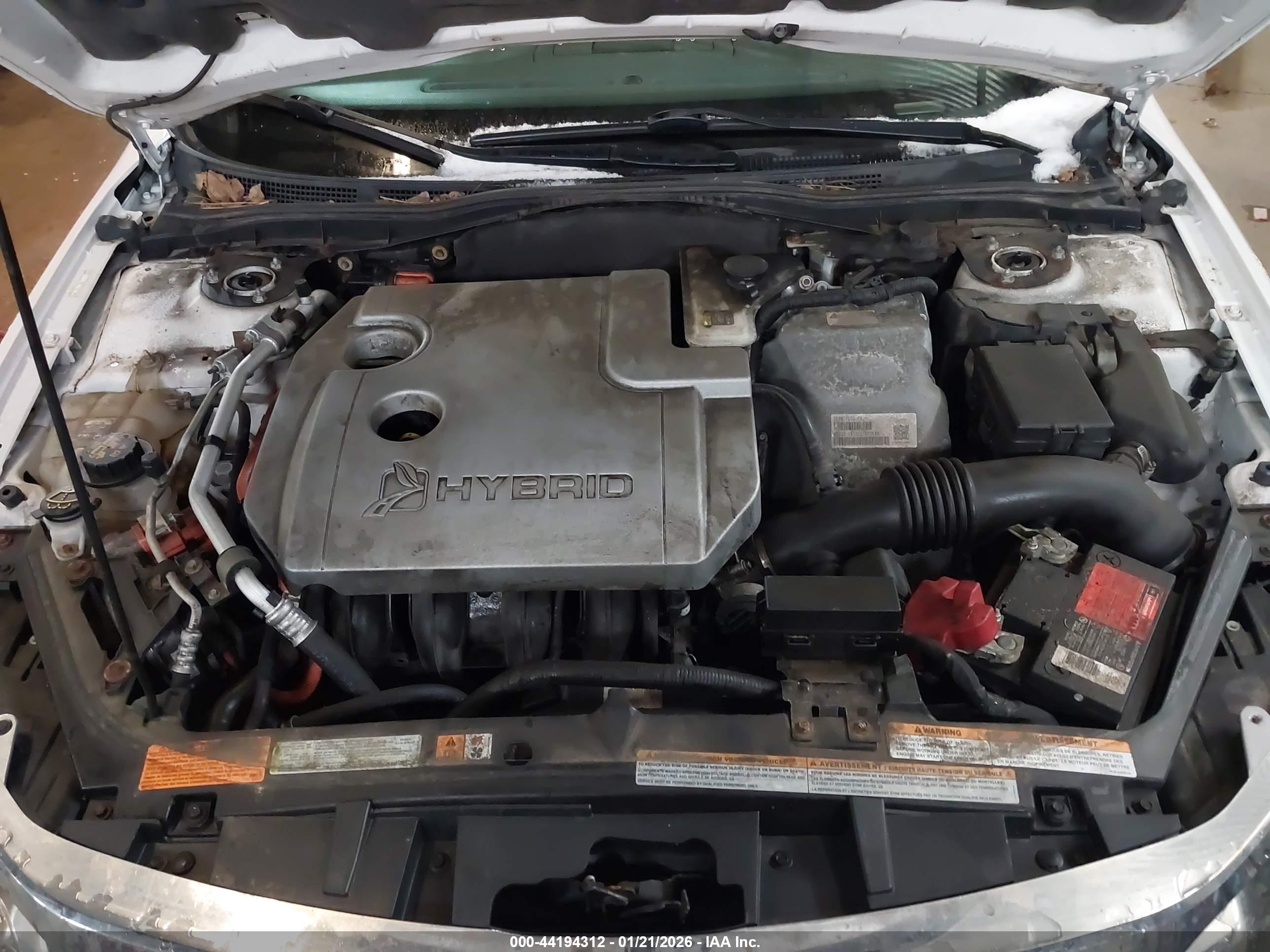 FORD FUSION image 10