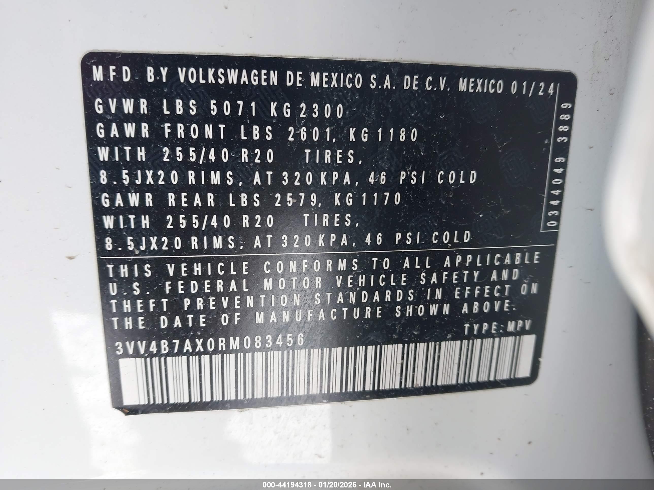 VOLKSWAGEN TIGUAN image 9