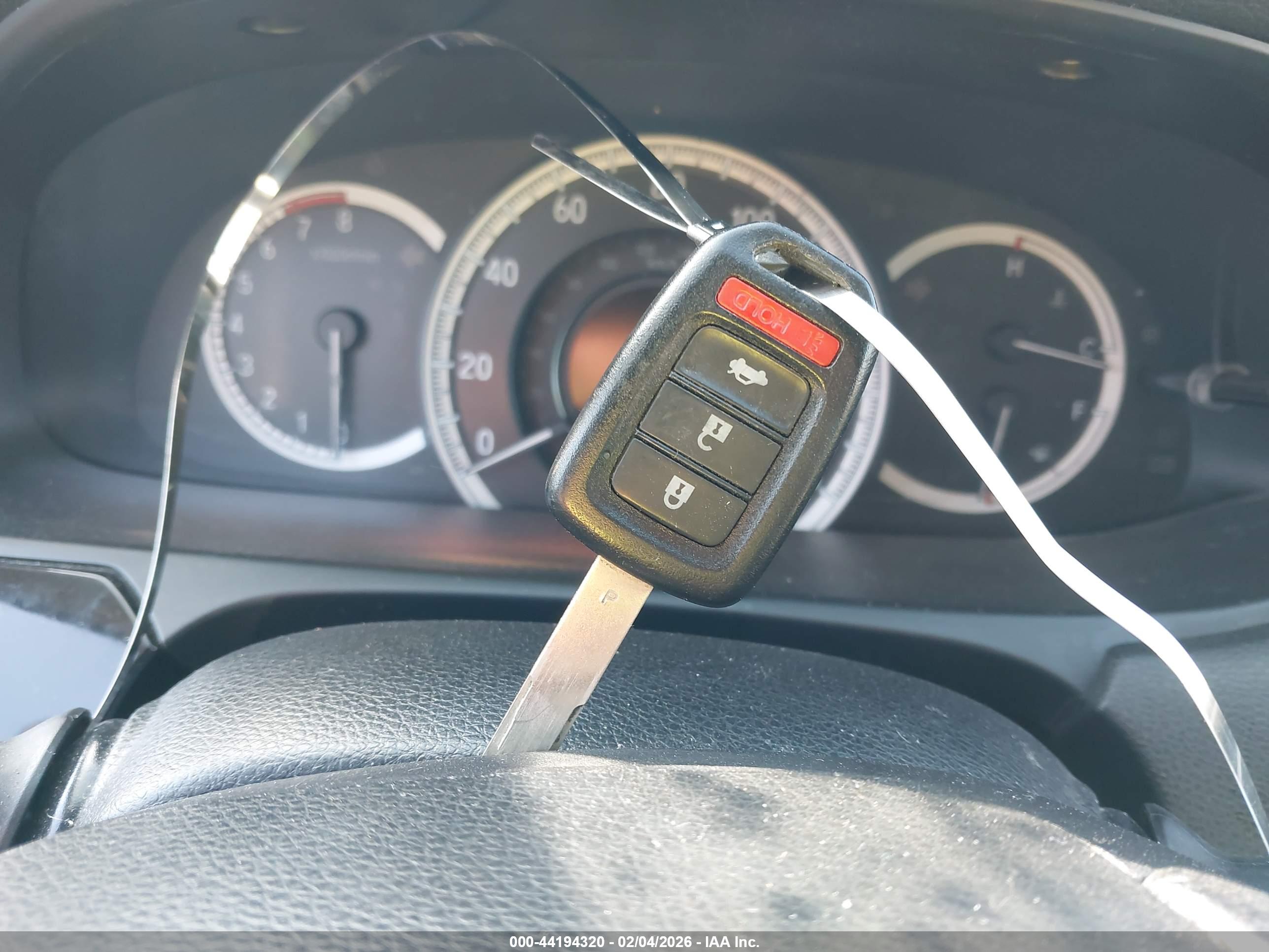 HONDA ACCORD image 11