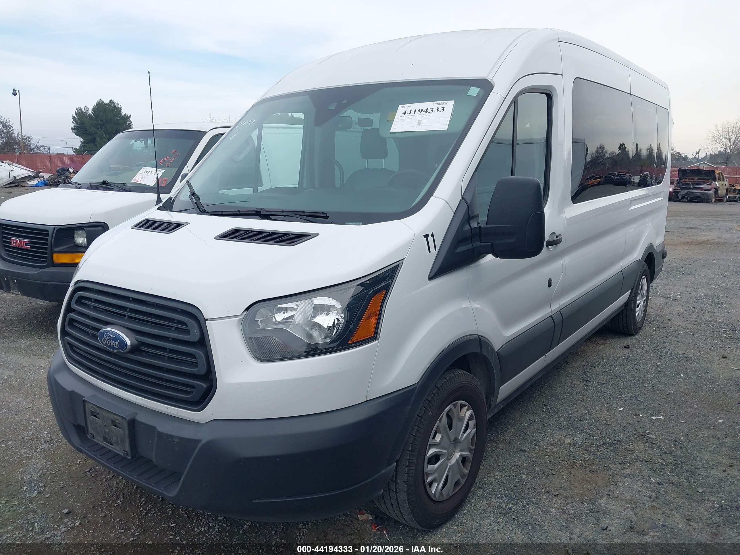 FORD TRANSIT-350 image 2