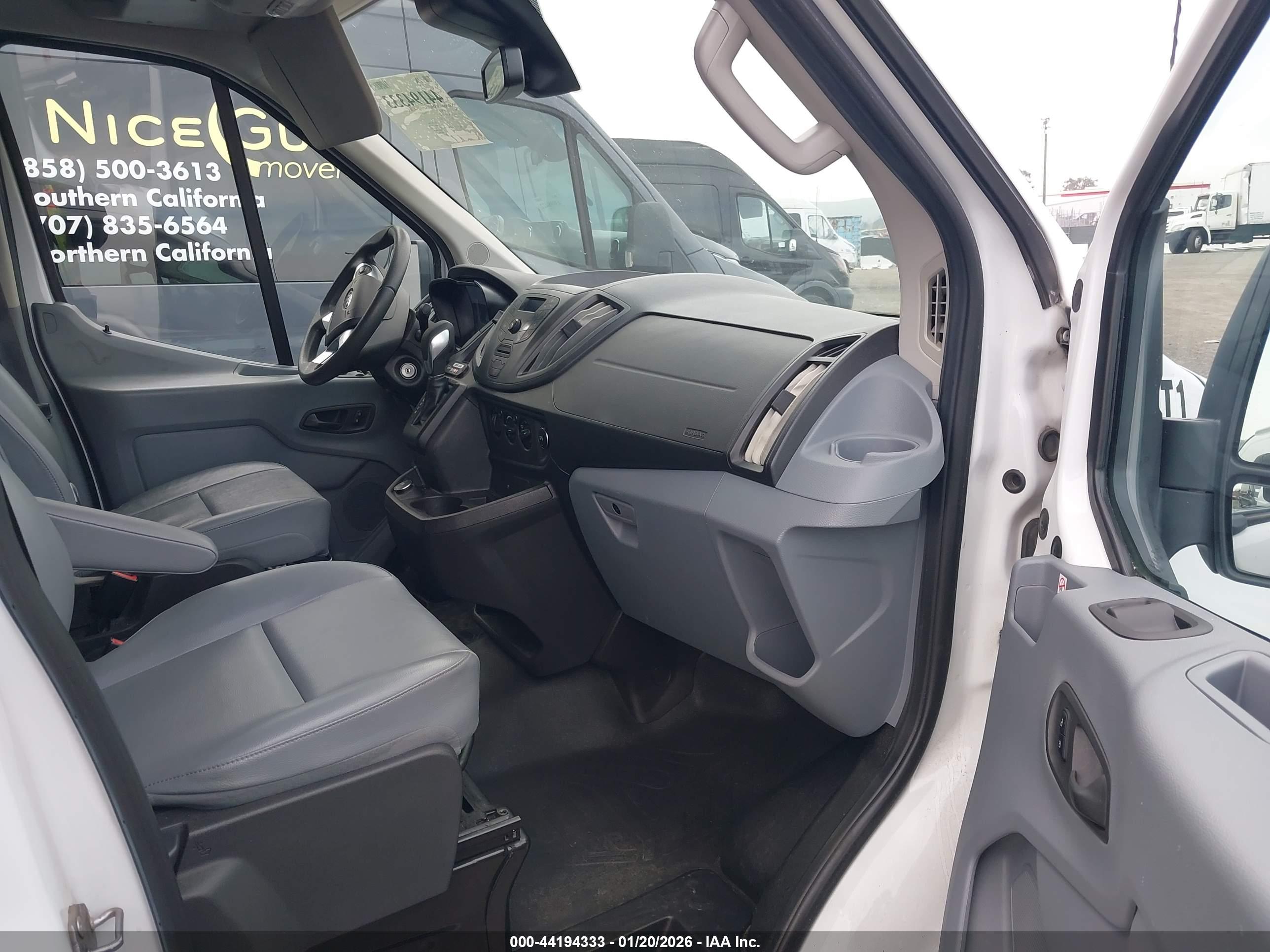 FORD TRANSIT-350 image 5